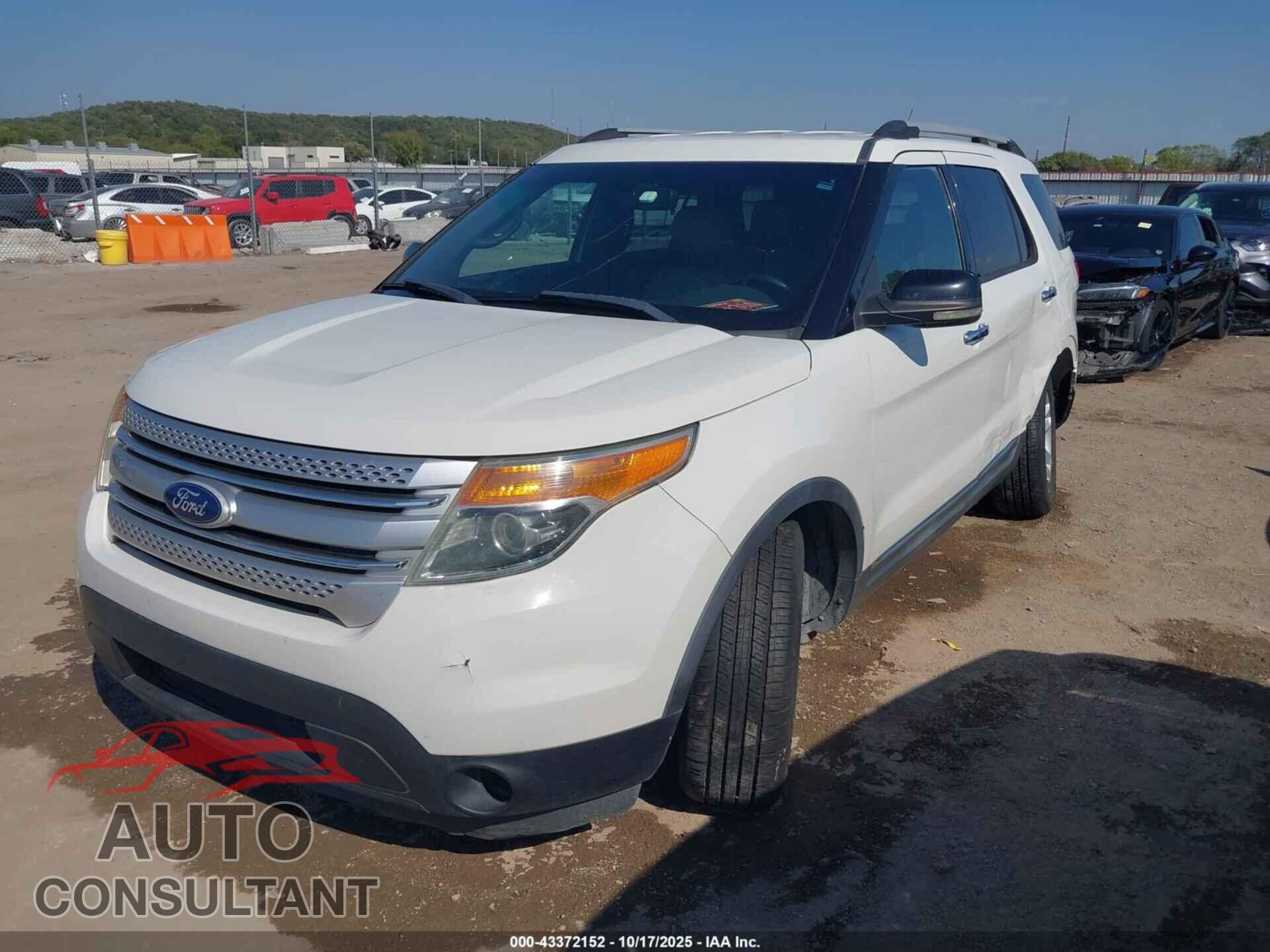 FORD EXPLORER 2011 - 1FMHK8D82BGA01894
