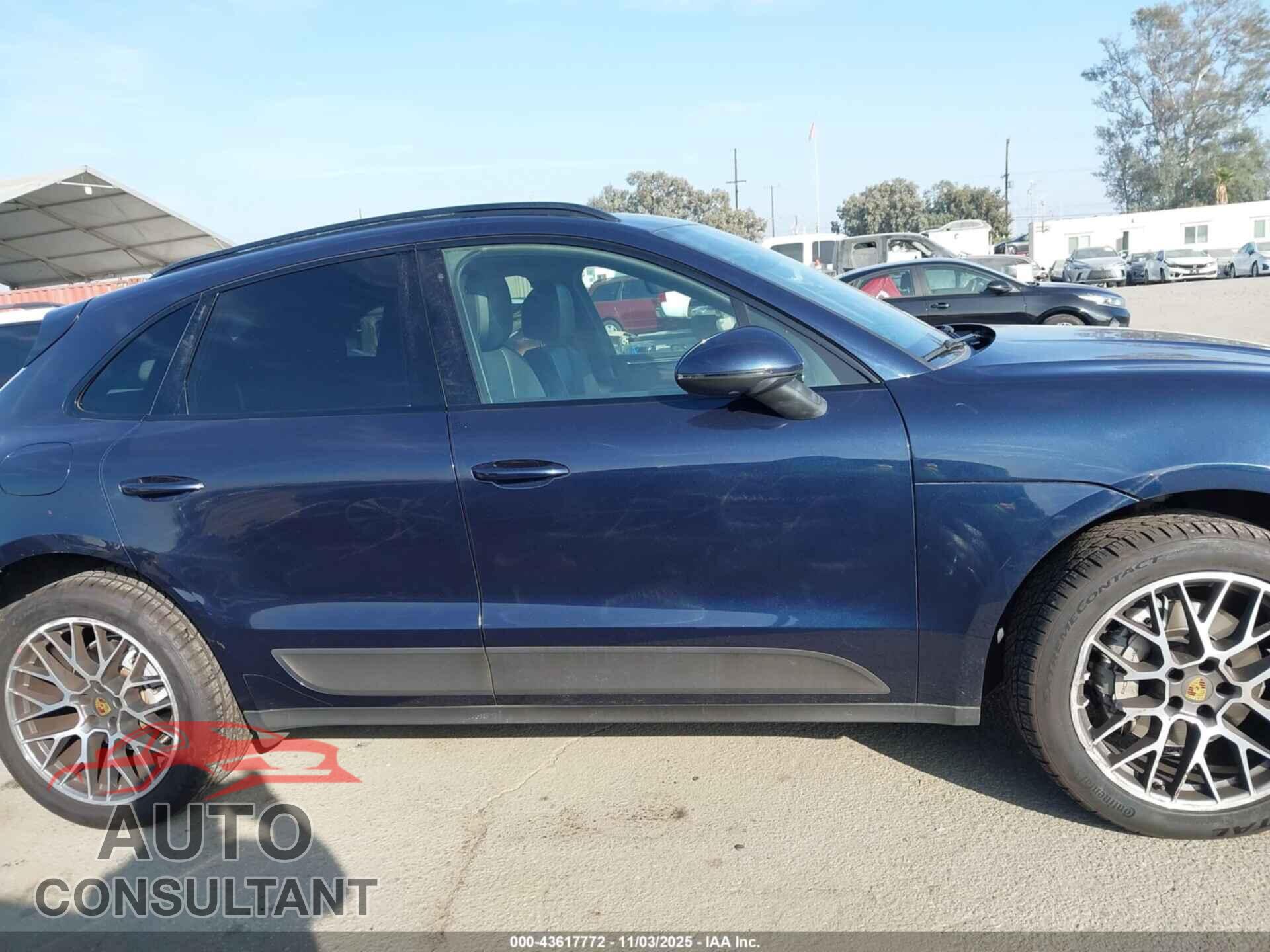 PORSCHE MACAN 2018 - WP1AB2A54JLB31385