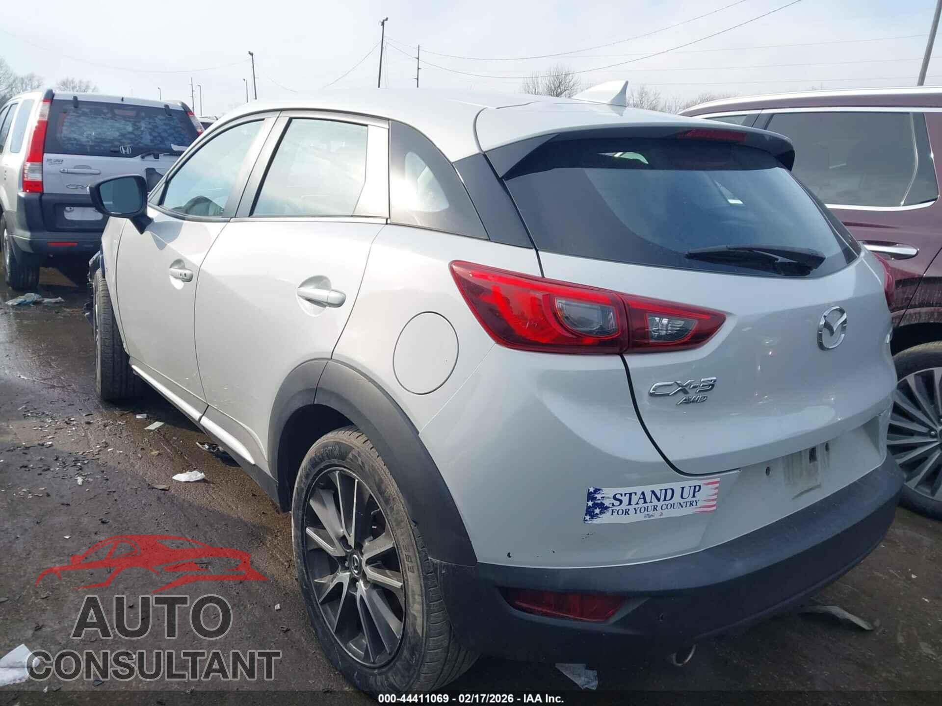 MAZDA CX-3 2017 - JM1DKFD76H0143598