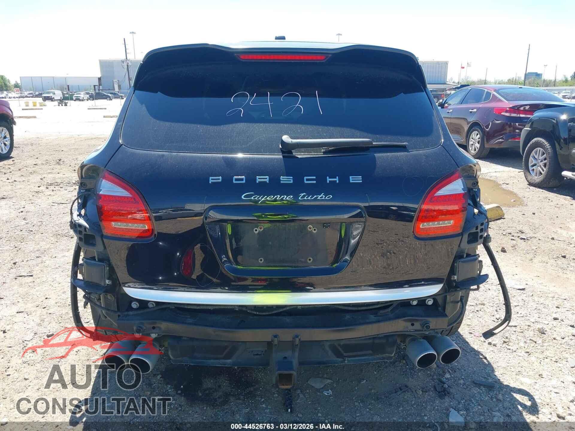 PORSCHE CAYENNE 2011 - WP1AC2A2XBLA81323