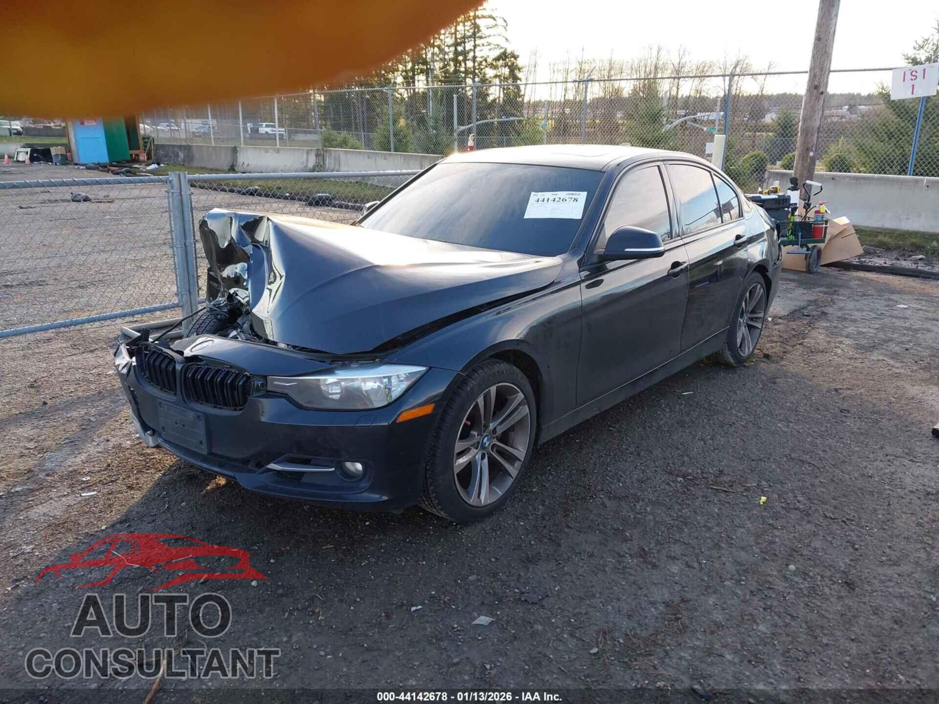 BMW 328I 2015 - WBA3C1C58FK123749