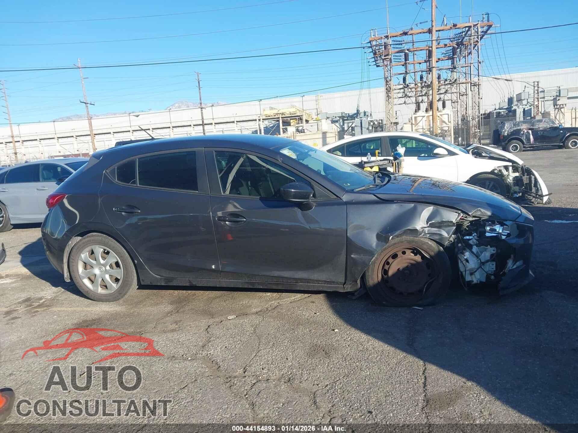 MAZDA MAZDA3 2016 - 3MZBM1J79GM268449