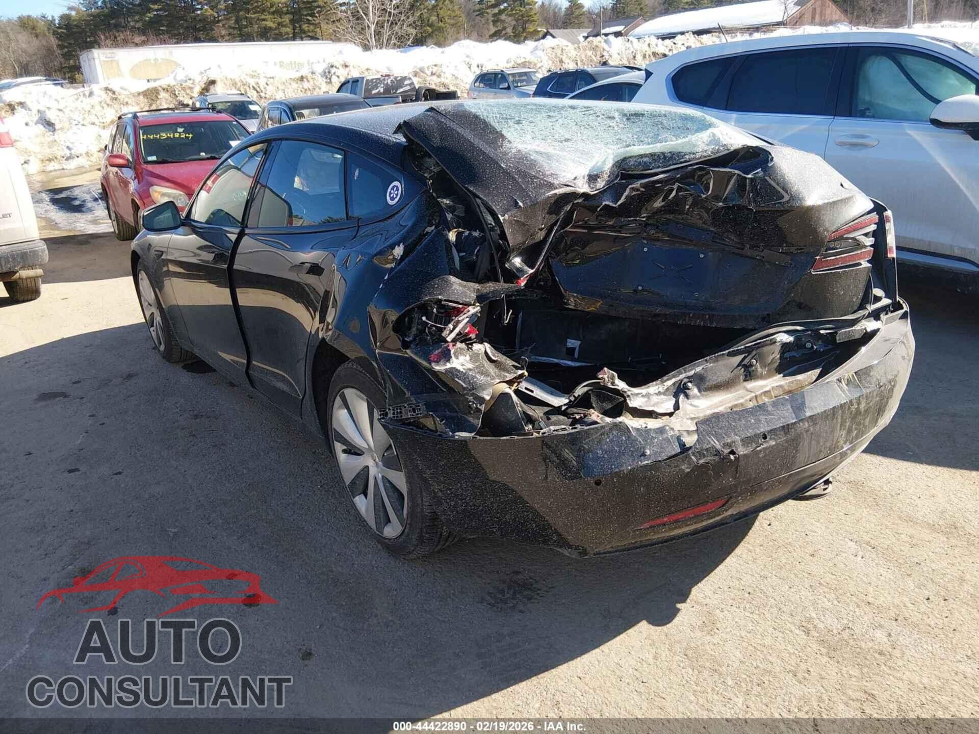 TESLA MODEL S 2021 - 5YJSA1E2XMF426534