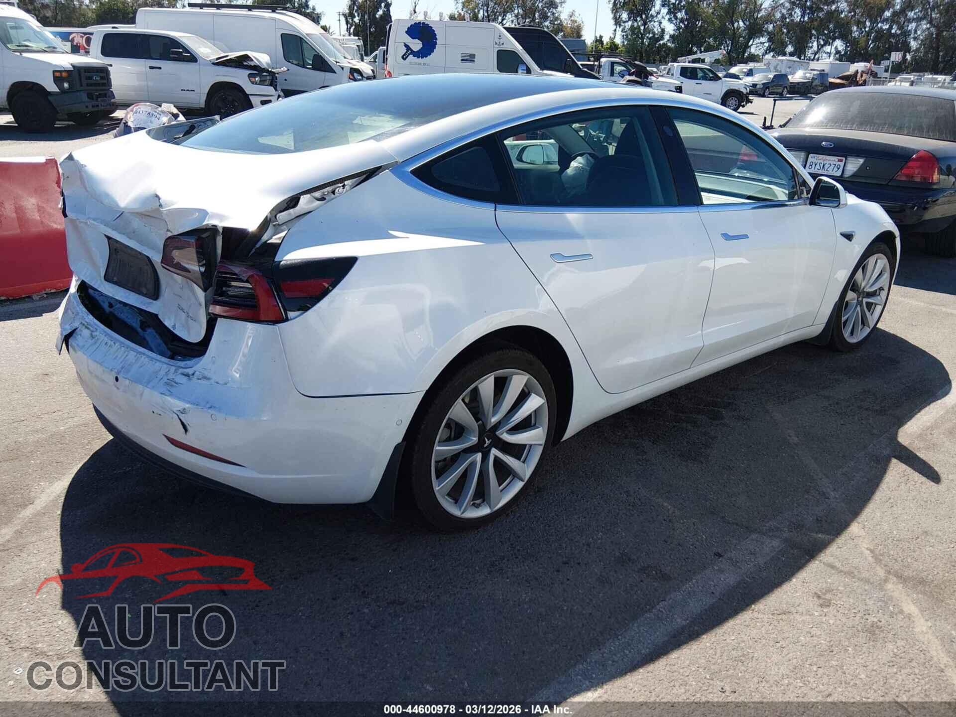 TESLA MODEL 3 2019 - 5YJ3E1EB5KF477672