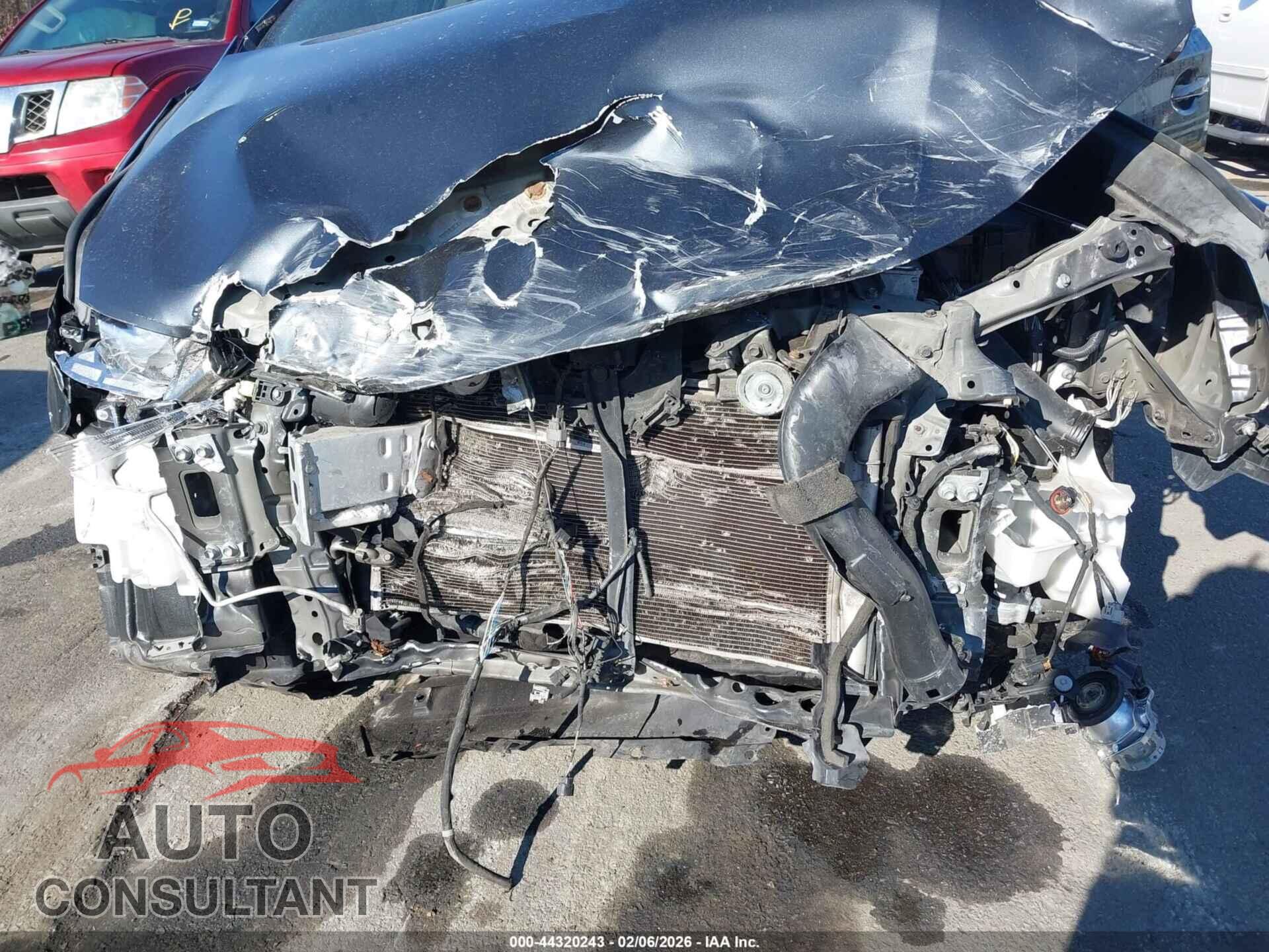 LEXUS HS 250H 2010 - JTHBB1BA3A2015983