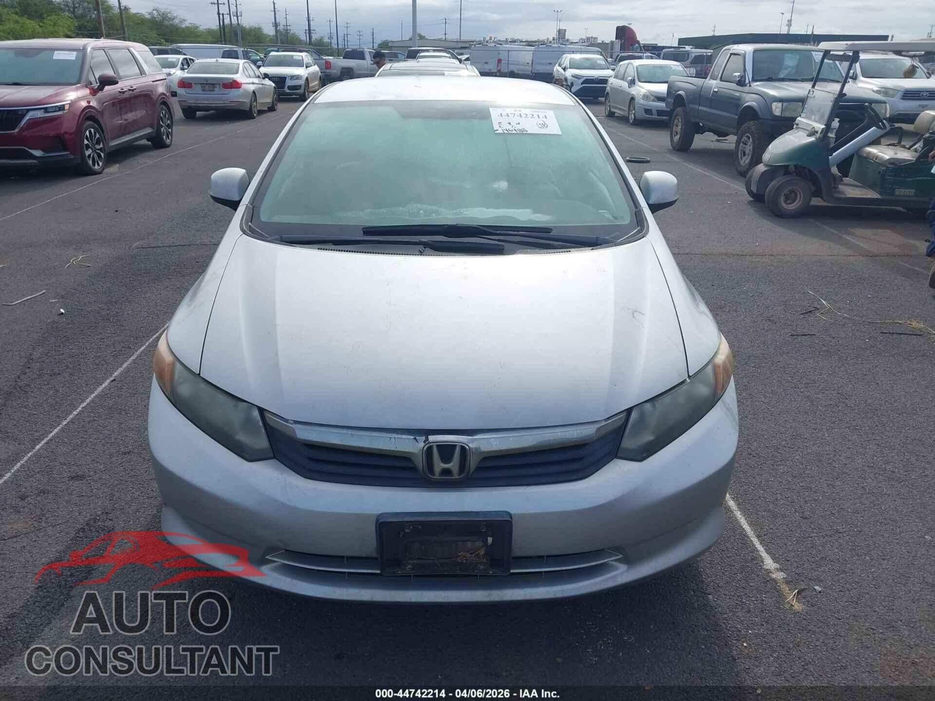 HONDA CIVIC 2012 - 2HGFB2F53CH573902
