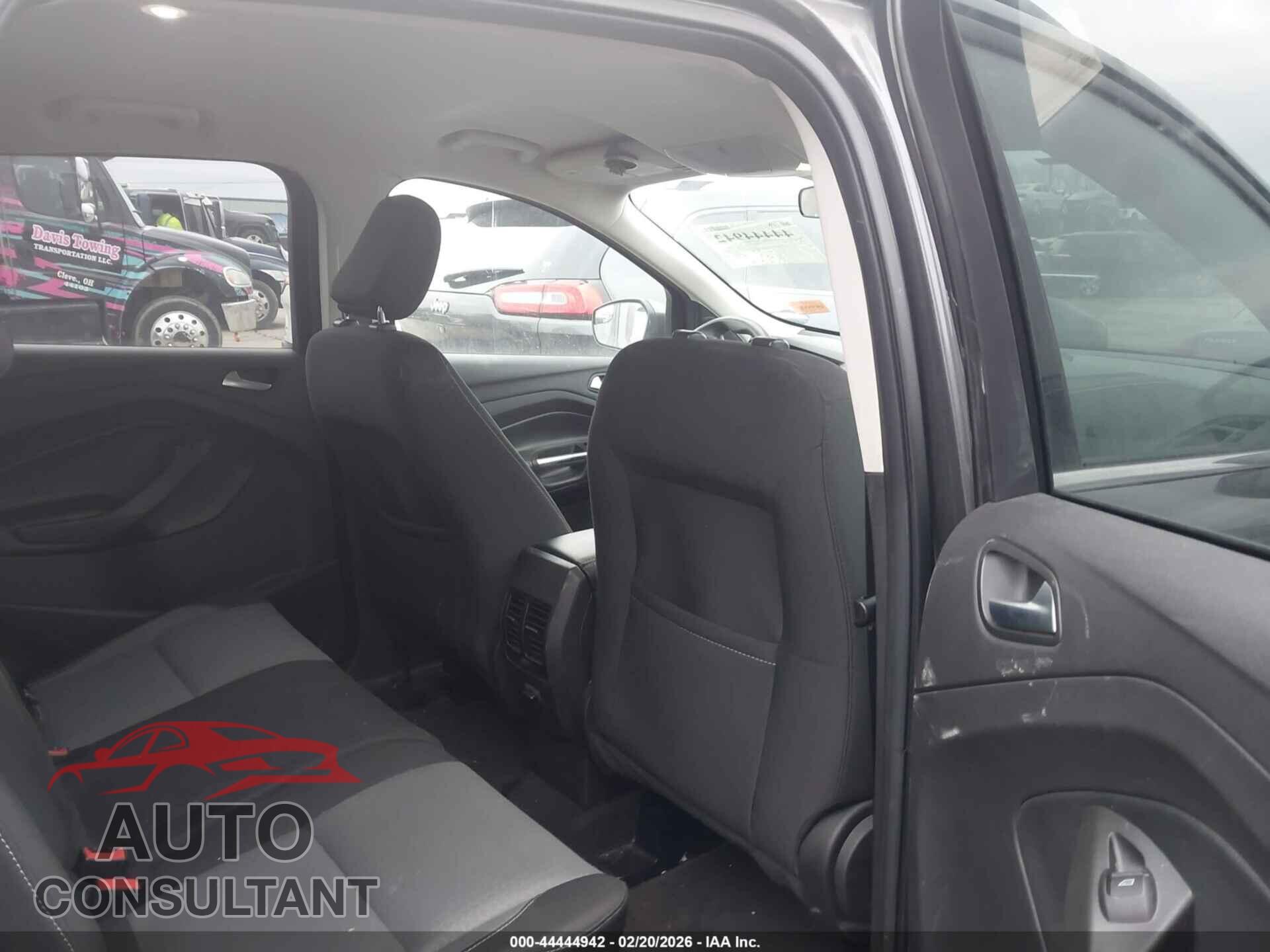 FORD ESCAPE 2018 - 1FMCU9GD5JUC68370