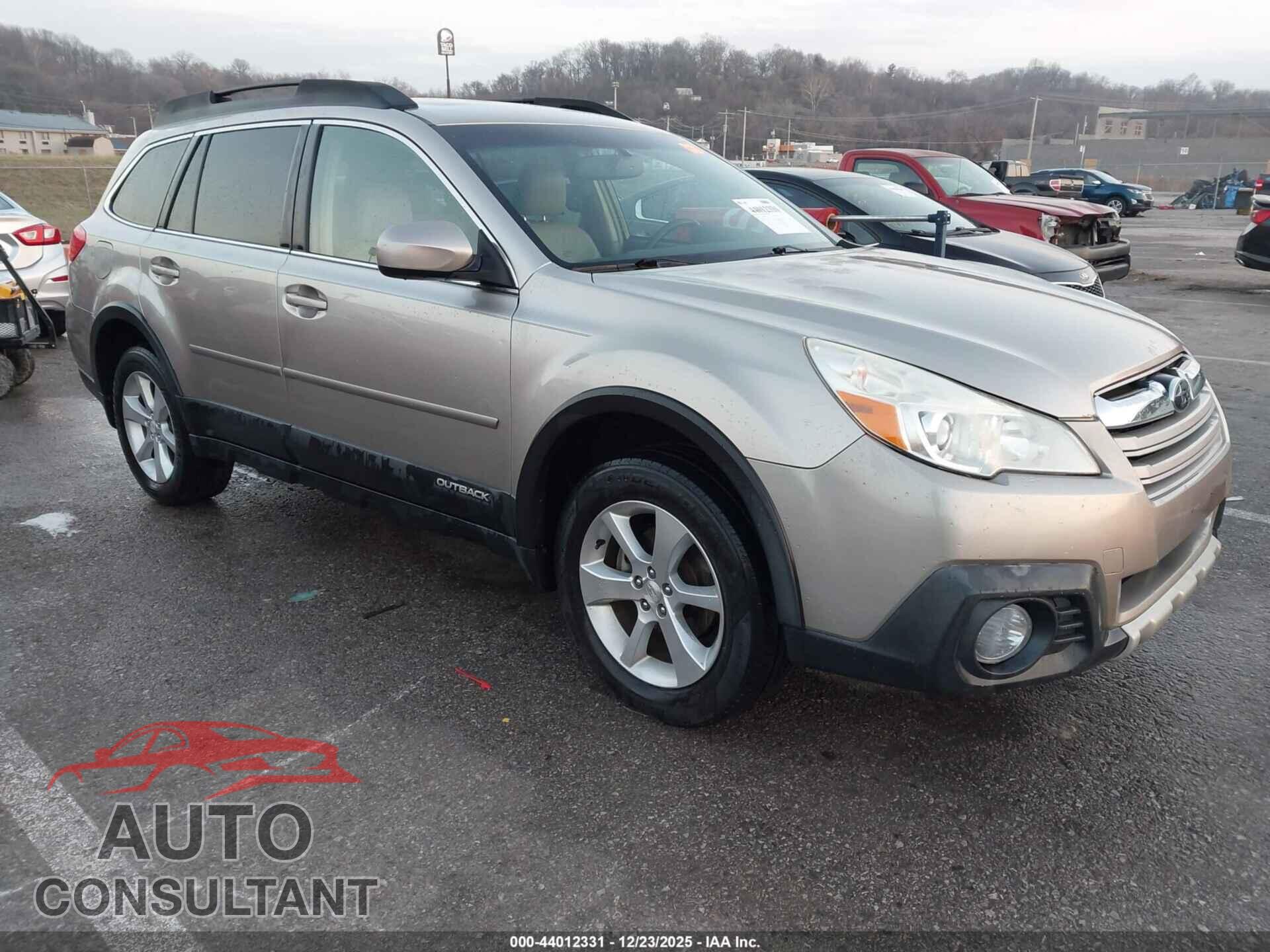 SUBARU OUTBACK 2014 - 4S4BRCLC2E3257538