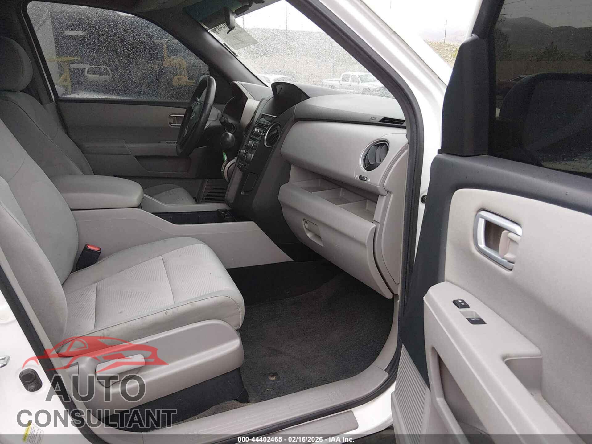 HONDA PILOT 2013 - 5FNYF3H2XDB018442