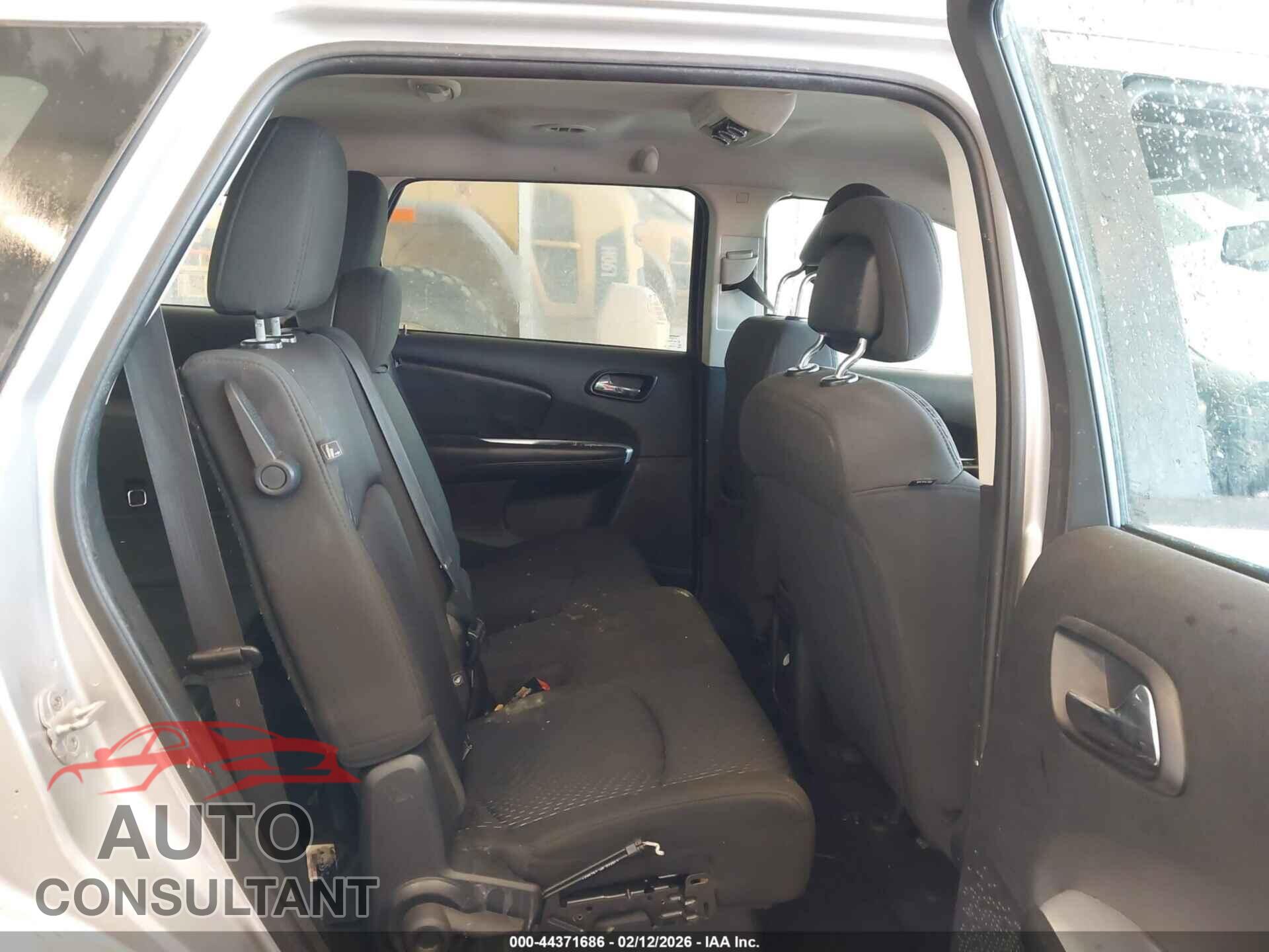 DODGE JOURNEY 2012 - 3C4PDCAB2CT203757