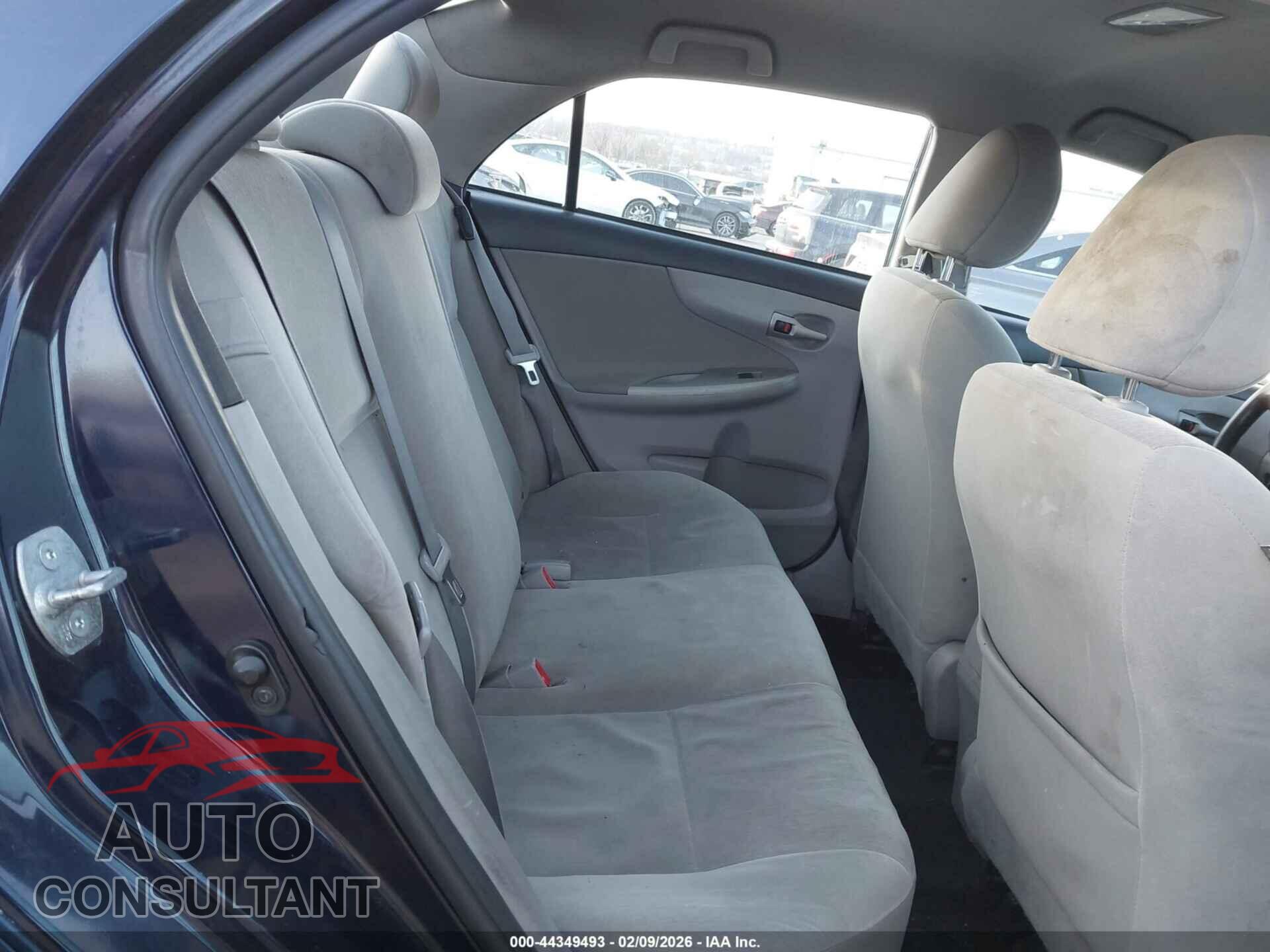 TOYOTA COROLLA 2013 - 2T1BU4EE5DC920100