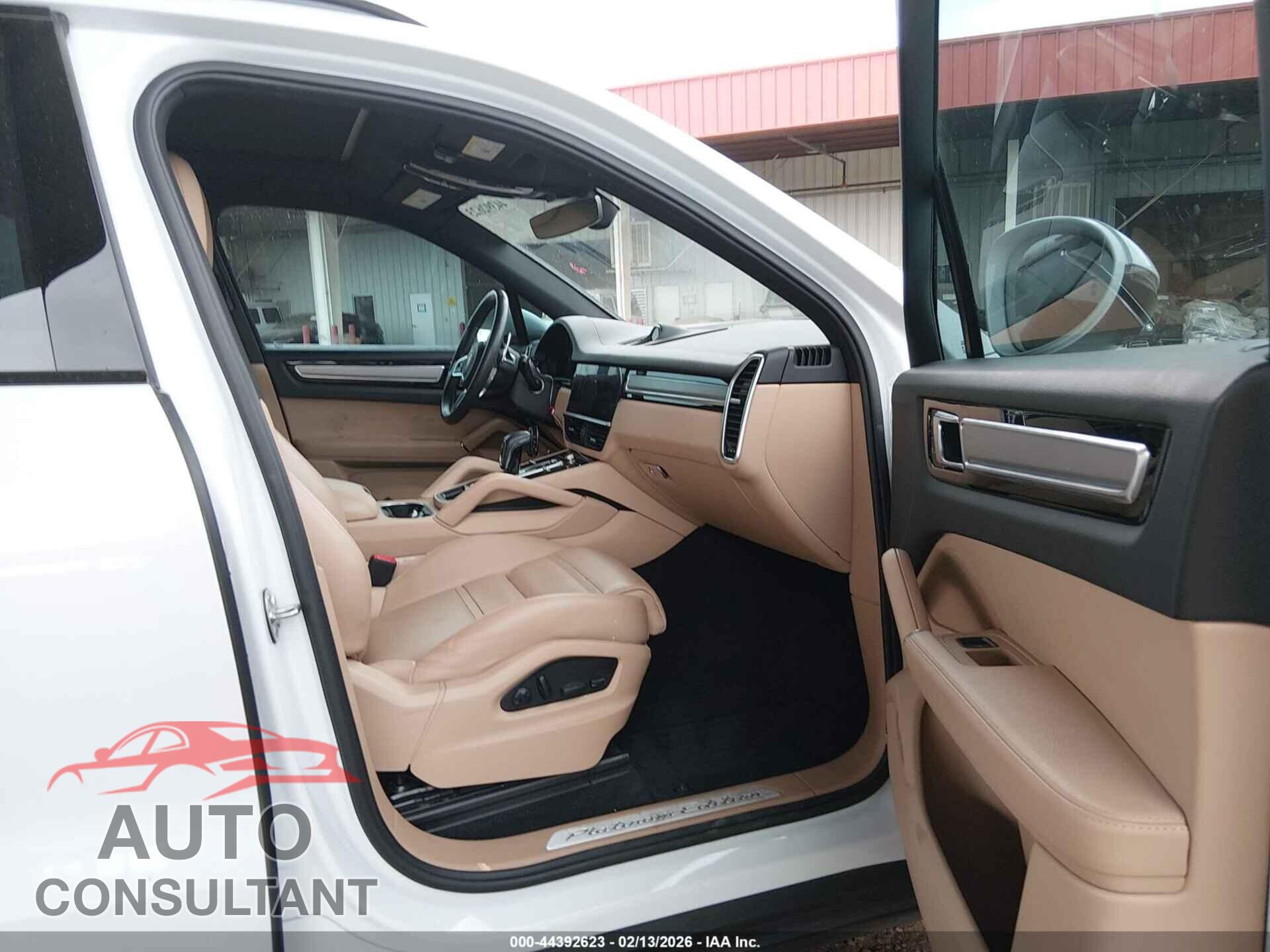 PORSCHE CAYENNE 2022 - WP1AA2AY2NDA07225