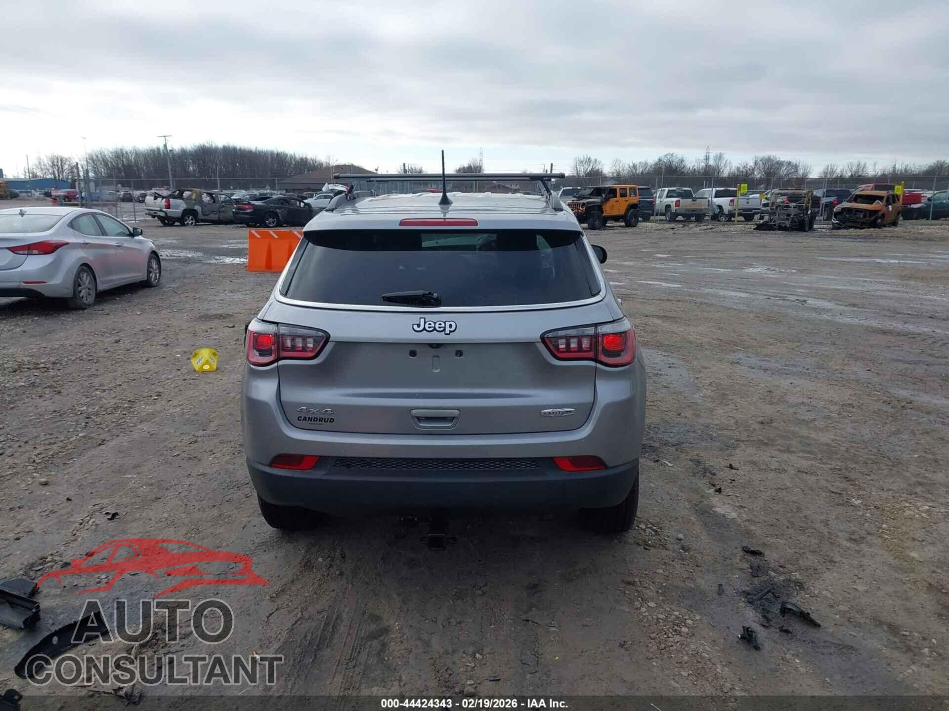 JEEP COMPASS 2018 - 3C4NJDBB9JT265836