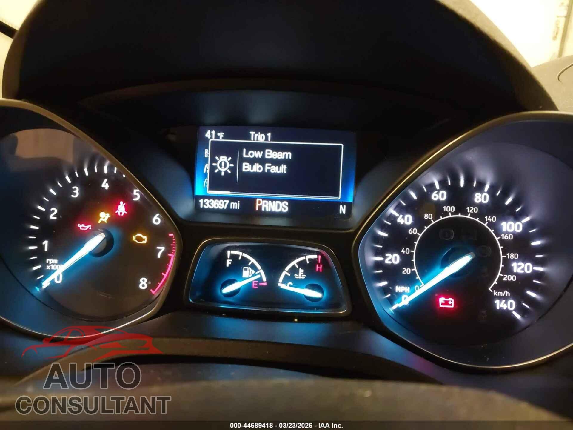 FORD ESCAPE 2017 - 1FMCU9GD7HUD88777