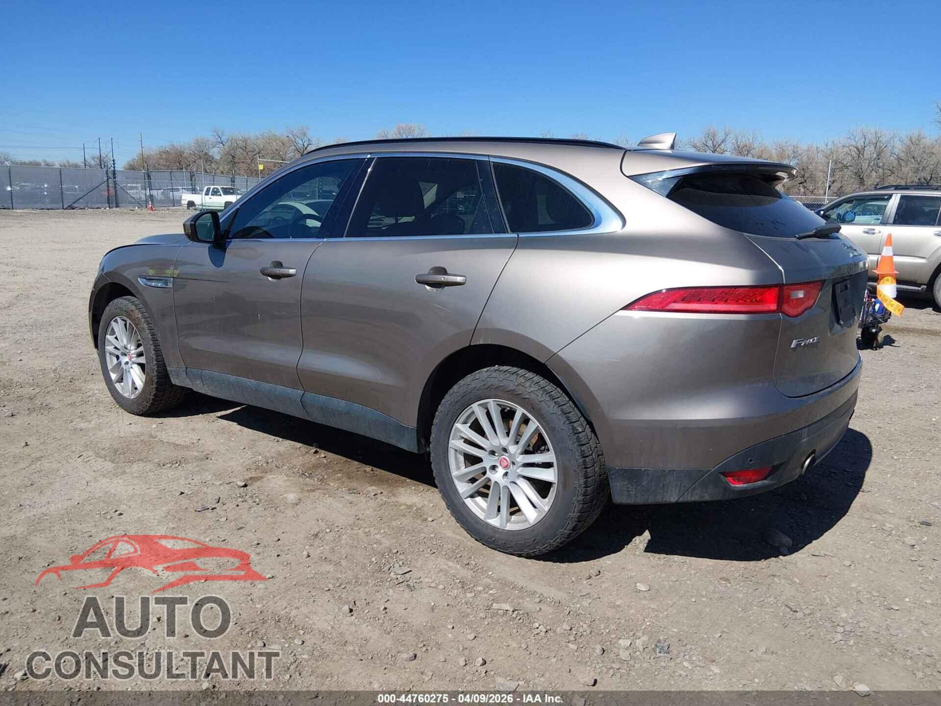JAGUAR F-PACE 2017 - SADCK2BV4HA056884