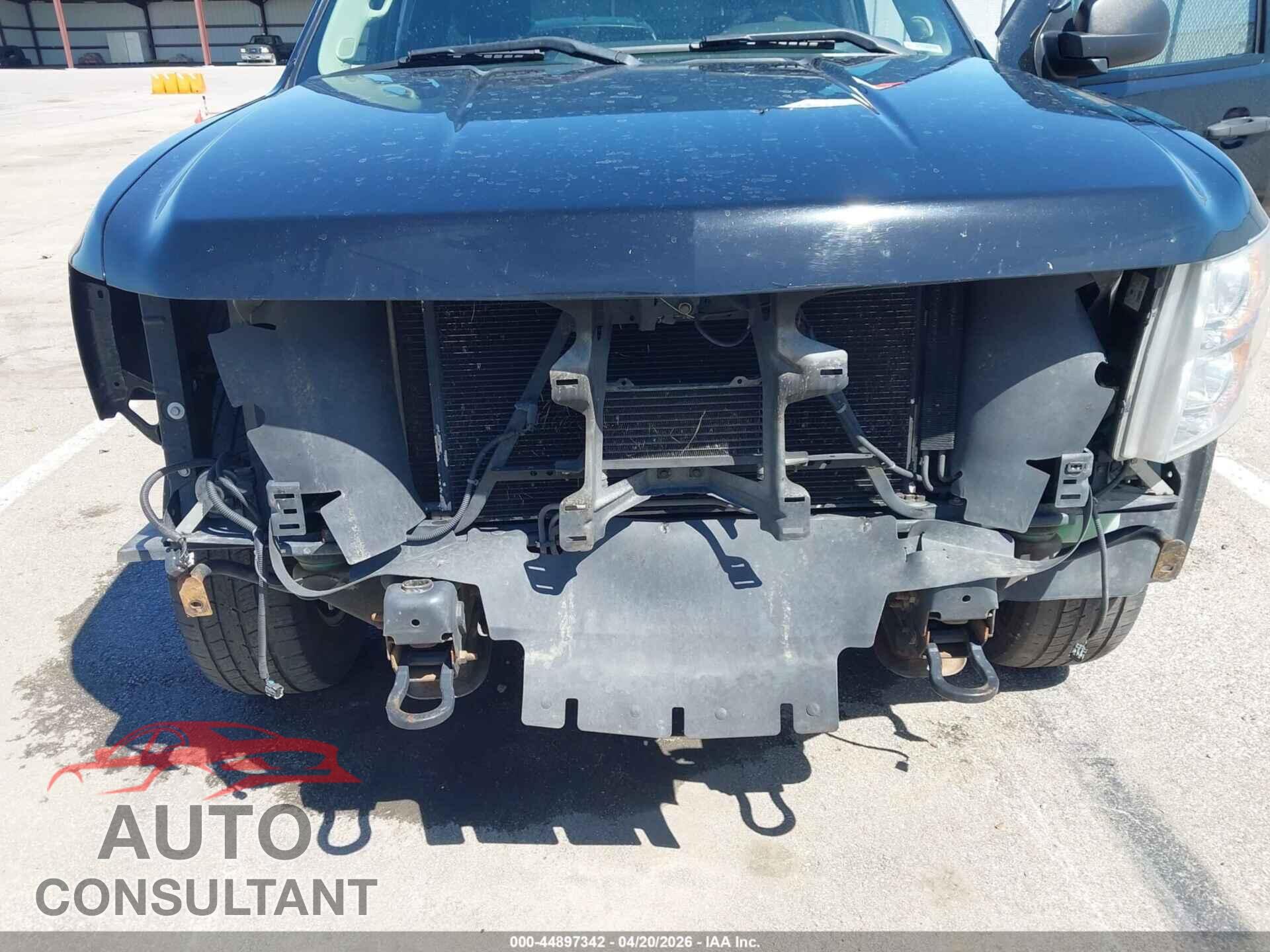 CHEVROLET SILVERADO 1500 2013 - 1GCRKSE71DZ291810