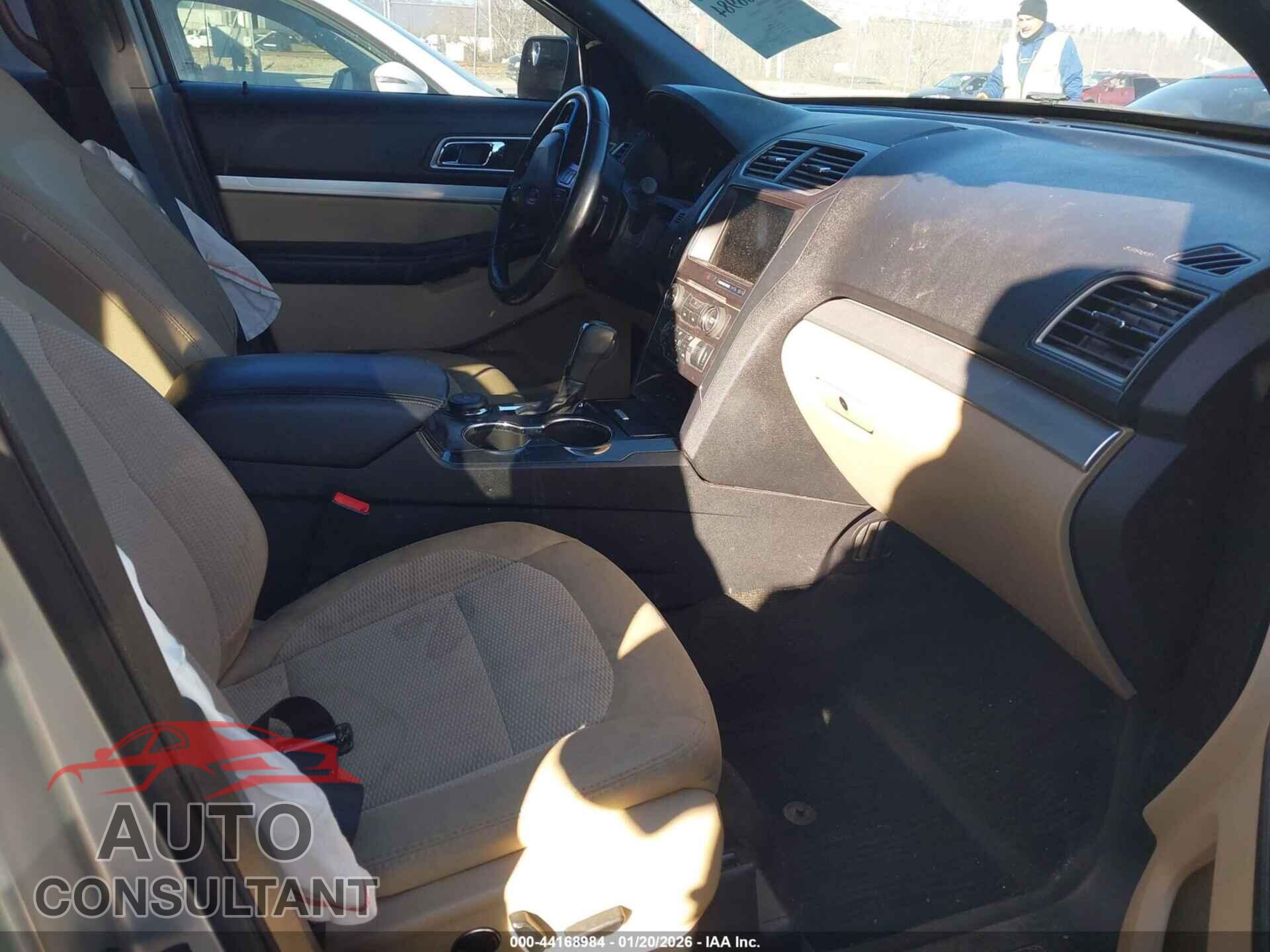 FORD EXPLORER 2017 - 1FM5K8D89HGD35092