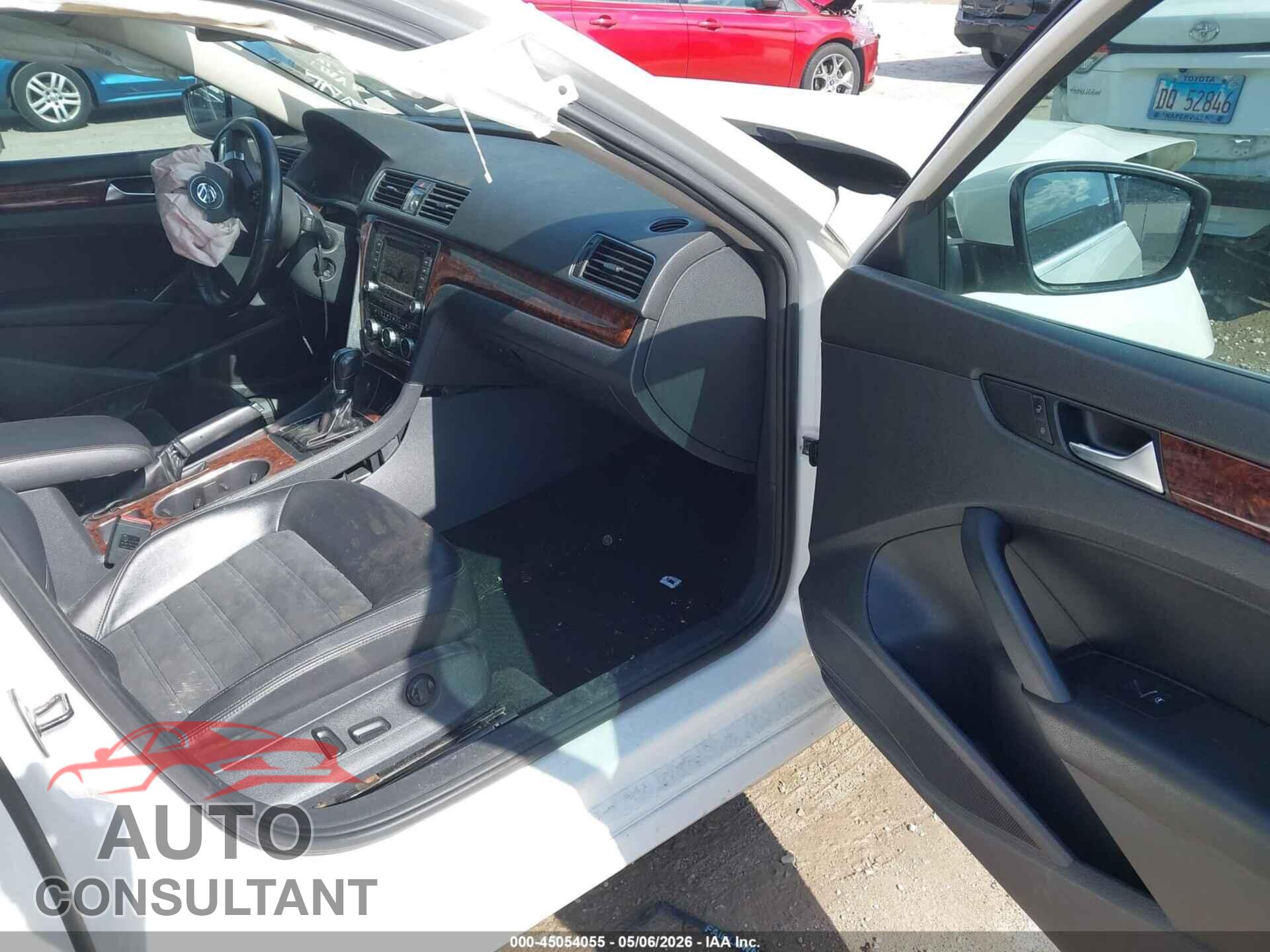 VOLKSWAGEN PASSAT 2013 - 1VWCN7A31DC108564