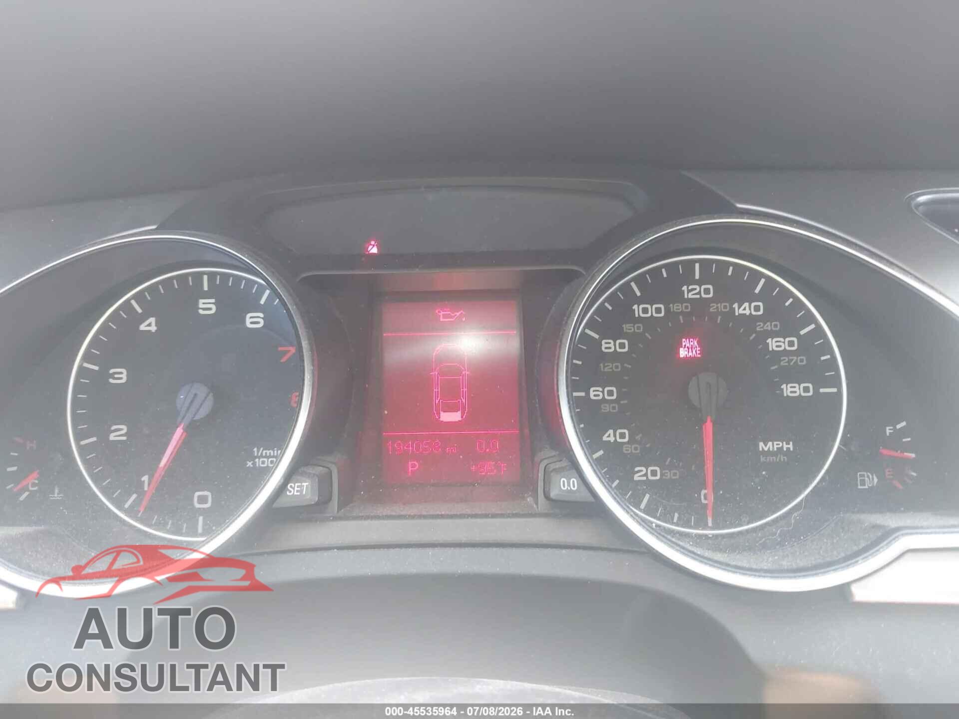 AUDI A5 2012 - WAUCFAFR0CA044969