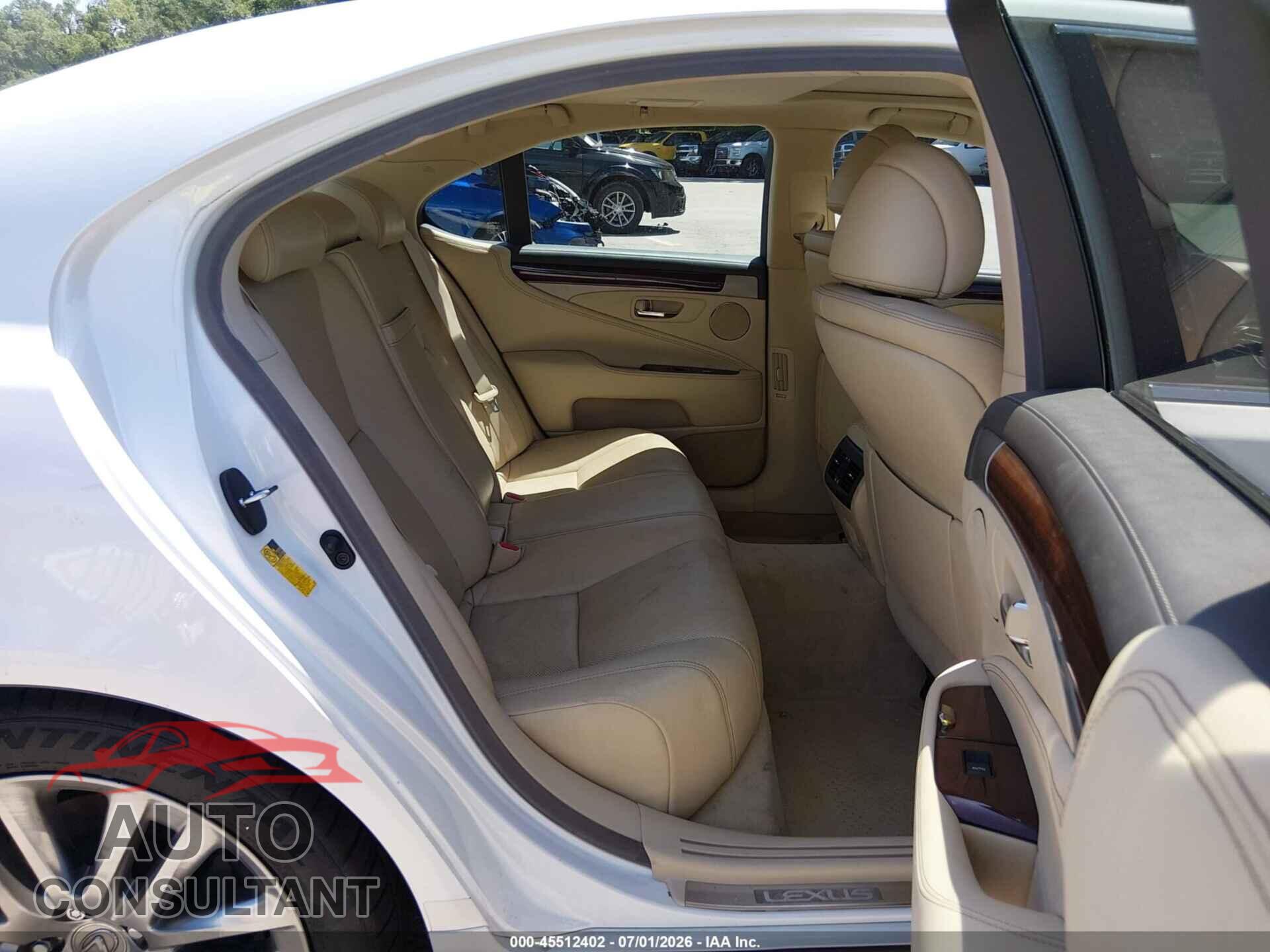 LEXUS LS 460 2014 - JTHBL5EF4E5128003