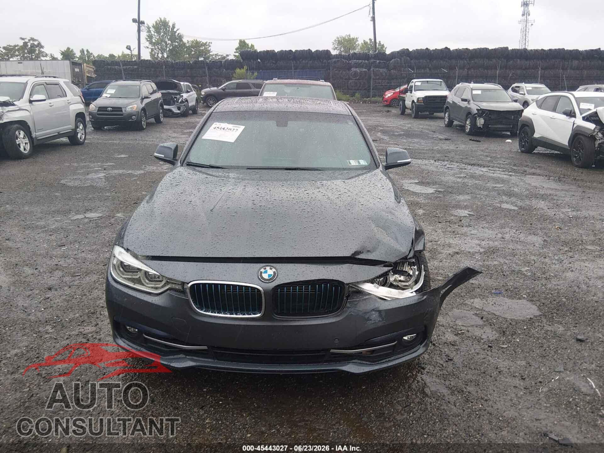 BMW 330E 2017 - WBA8E1C36HA159348