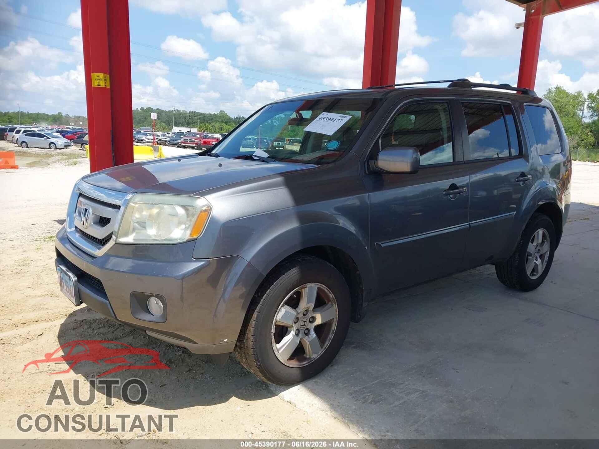 HONDA PILOT 2011 - 5FNYF4H68BB026822