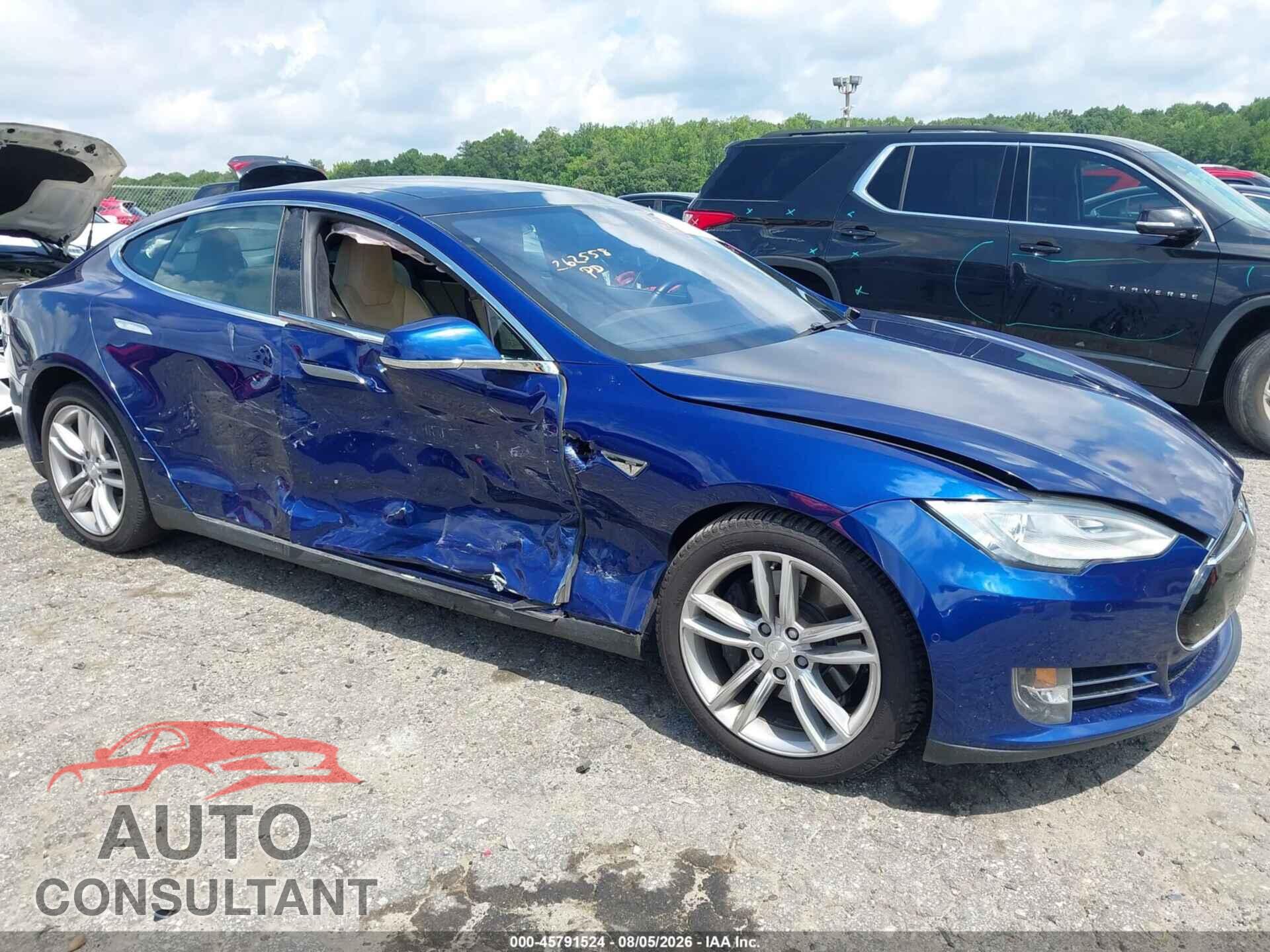 TESLA MODEL S 2016 - 5YJSA1E20GF121936