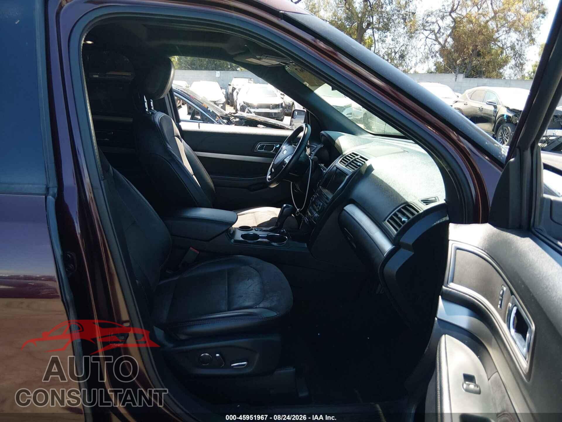 FORD EXPLORER 2018 - 1FM5K7D84JGB89796