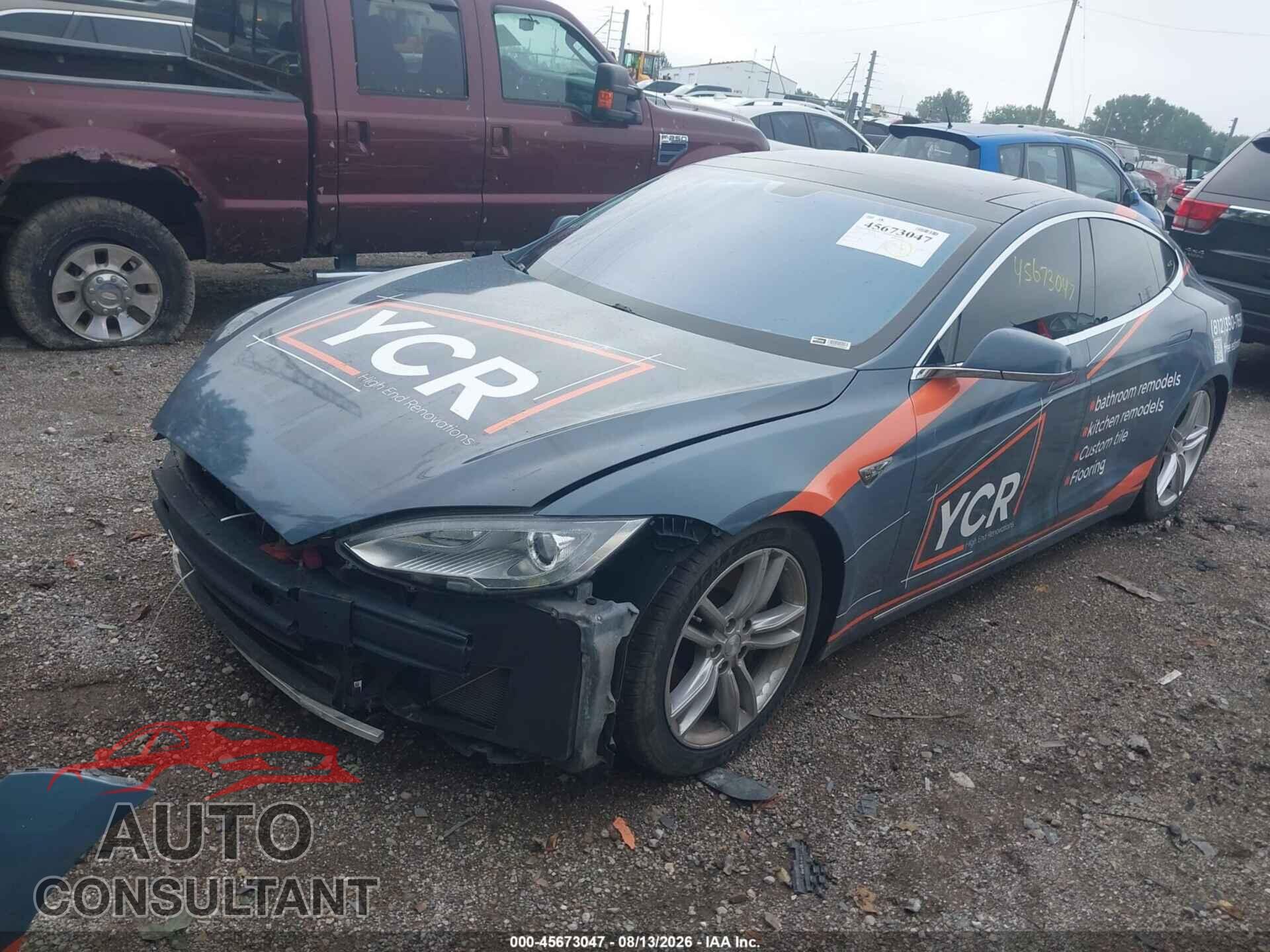 TESLA MODEL S 2013 - 5YJSA1AG4DFP04832