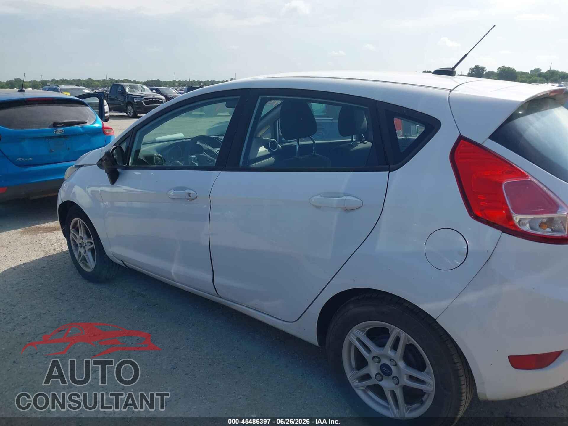 FORD FIESTA 2017 - 3FADP4EJ6HM115237
