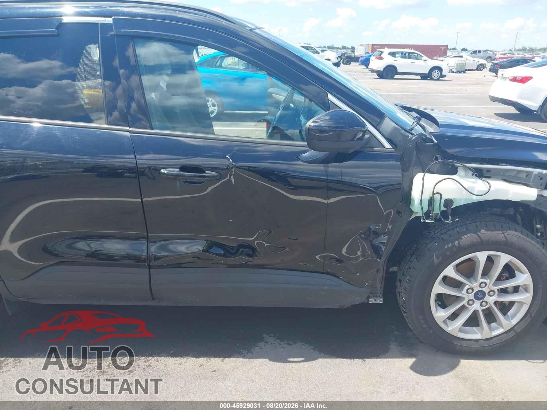 FORD ESCAPE 2020 - 1FMCU0G68LUA38595