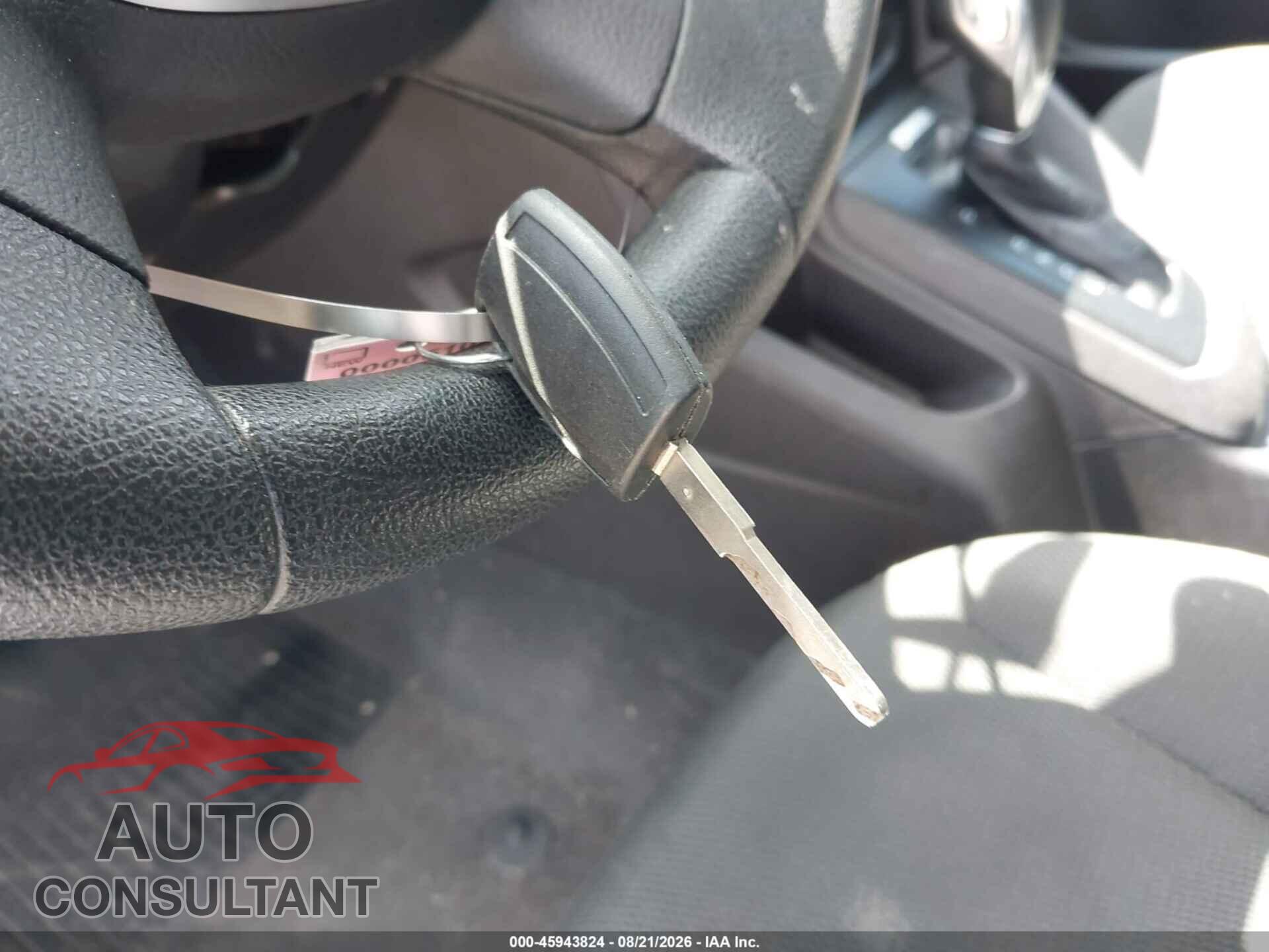 FORD FOCUS 2014 - 1FADP3E26EL257569