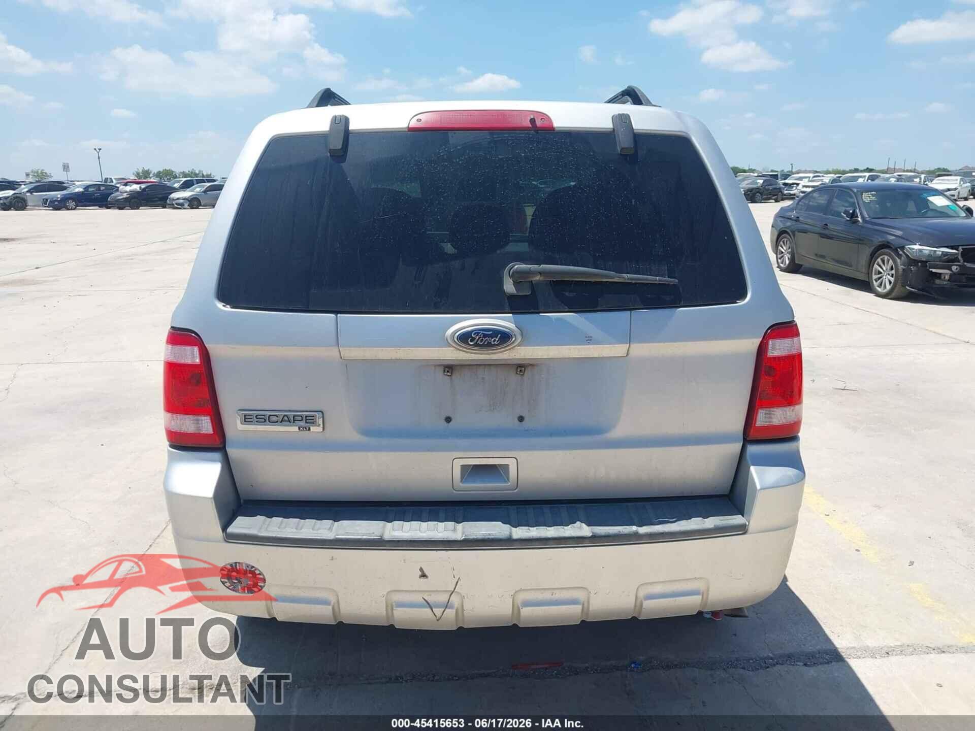 FORD ESCAPE 2010 - 1FMCU0D78AKB10255