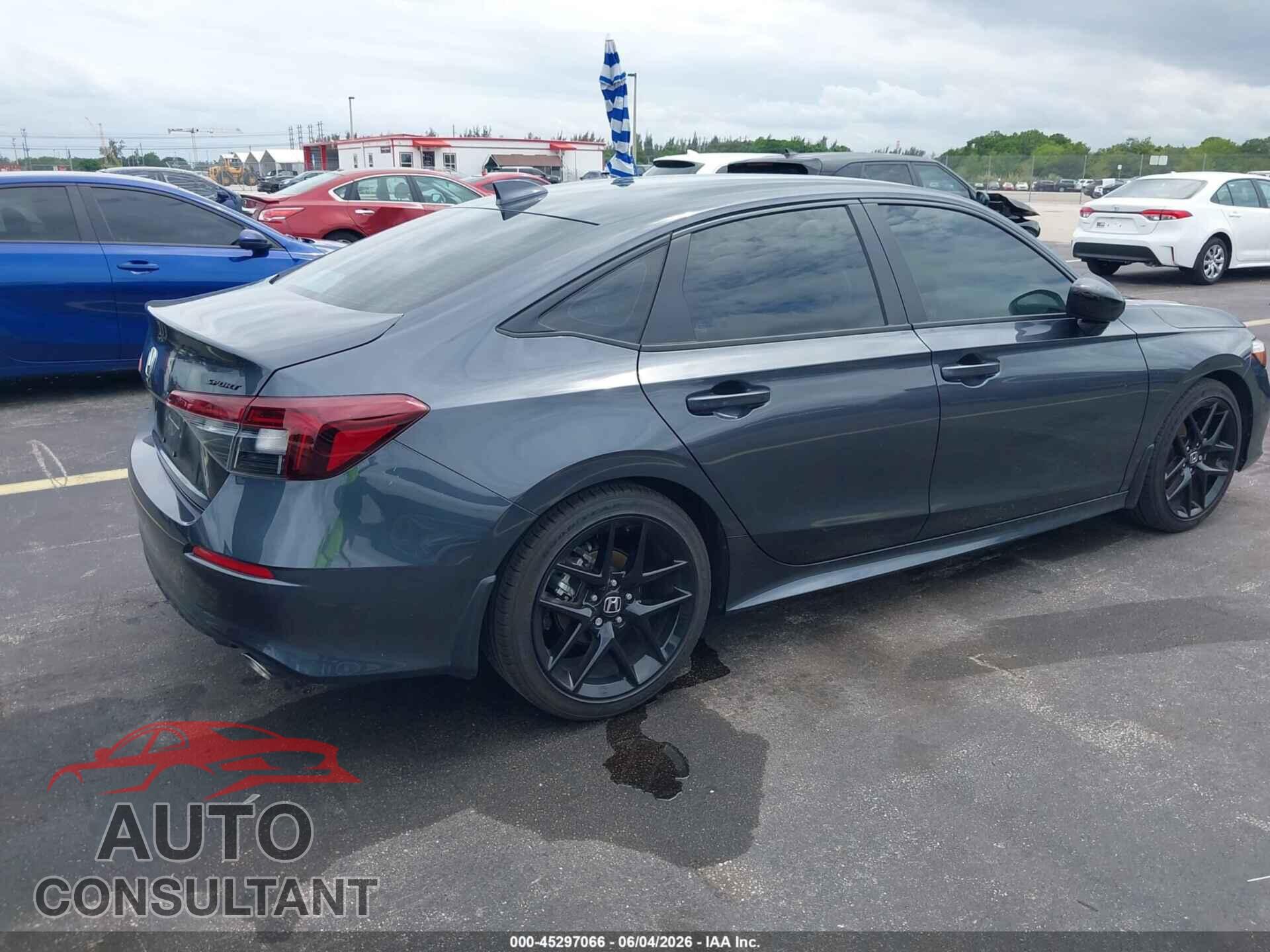 HONDA CIVIC 2026 - 2HGFE2F57TH528811