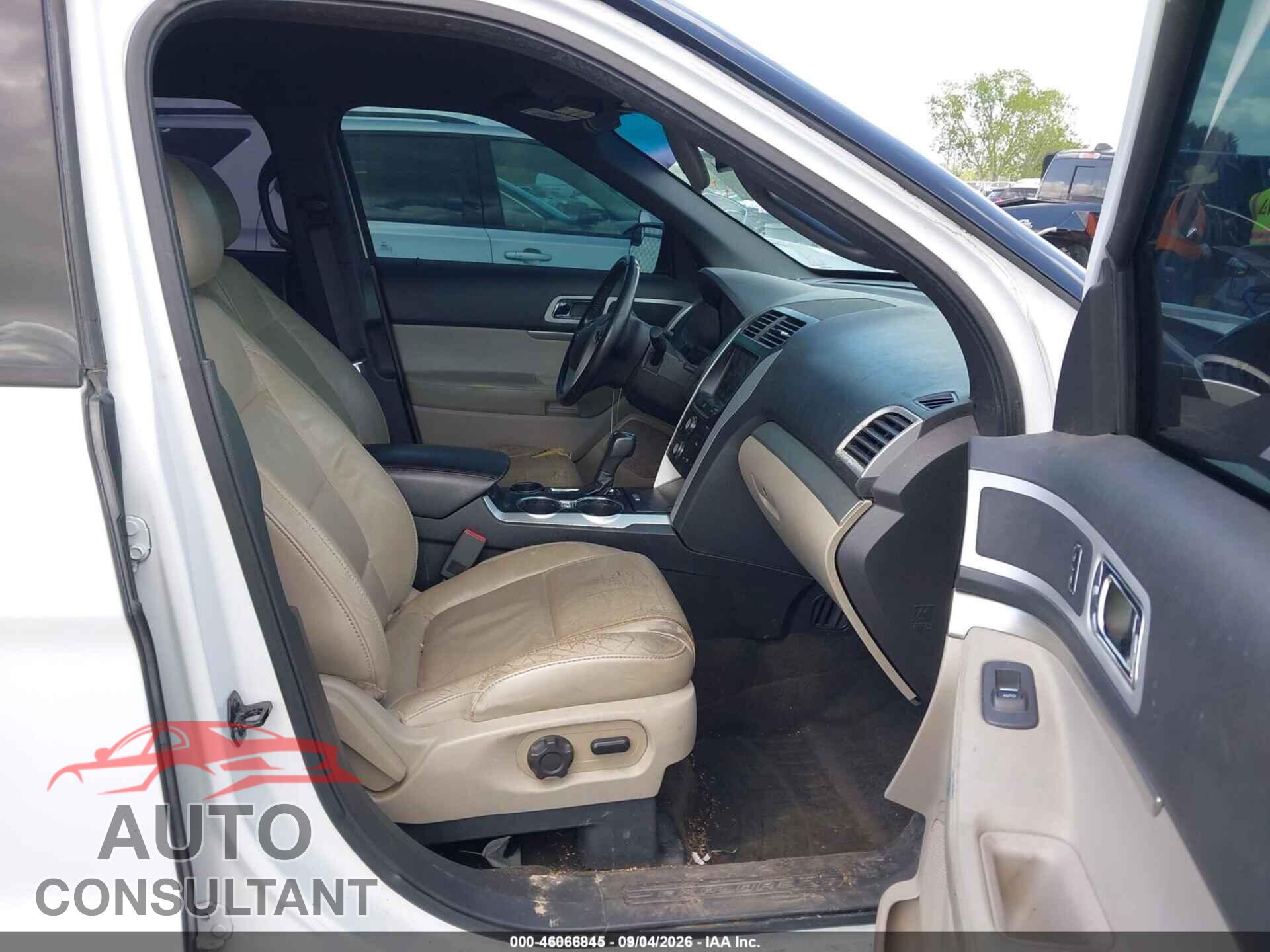 FORD EXPLORER 2015 - 1FM5K7D80FGA33603