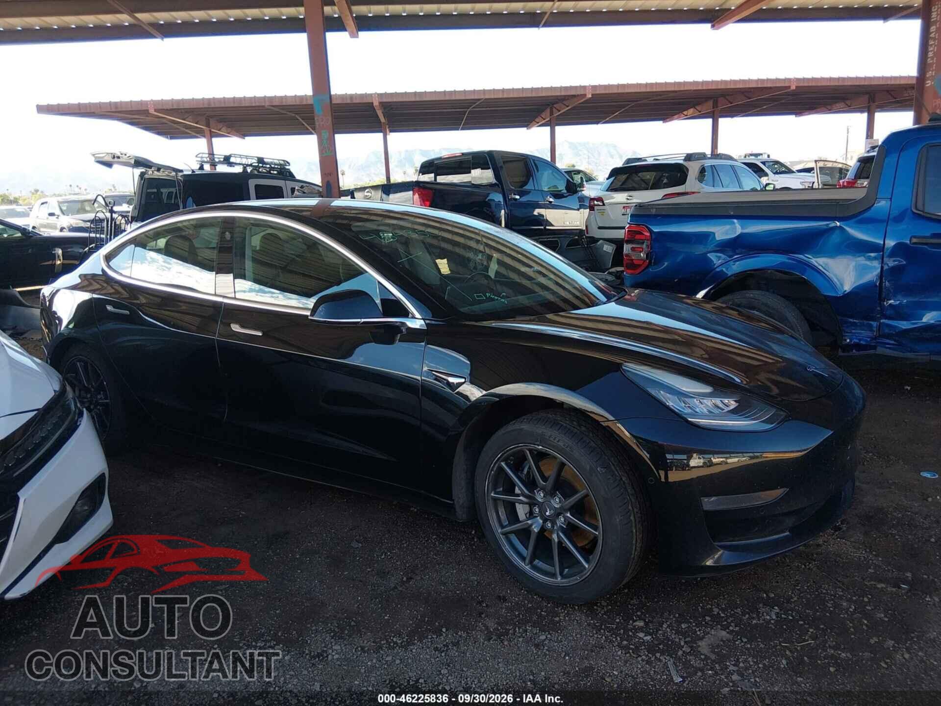 TESLA MODEL 3 2019 - 5YJ3E1EA8KF484350