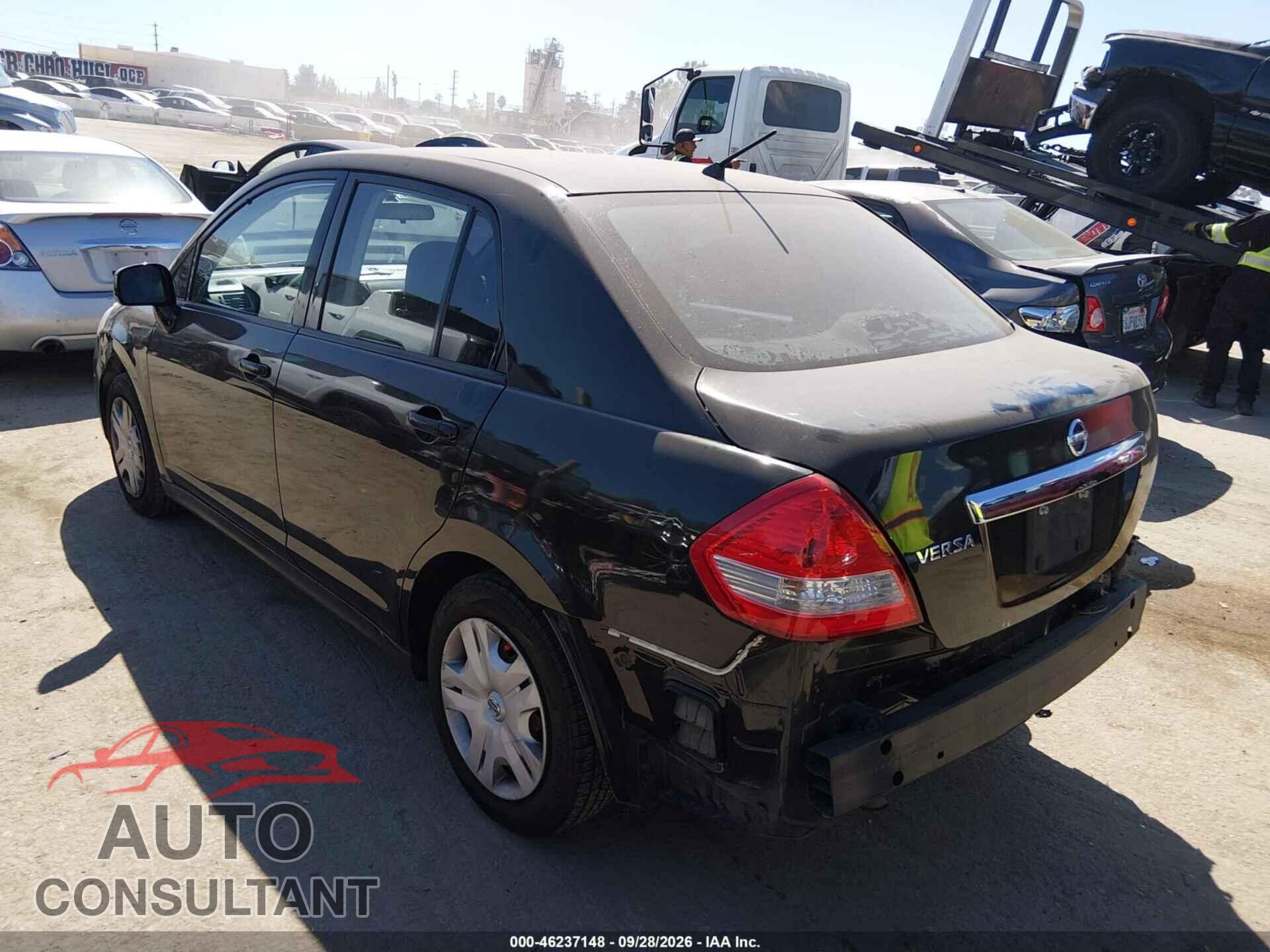 NISSAN VERSA 2011 - 3N1BC1AP3BL380767