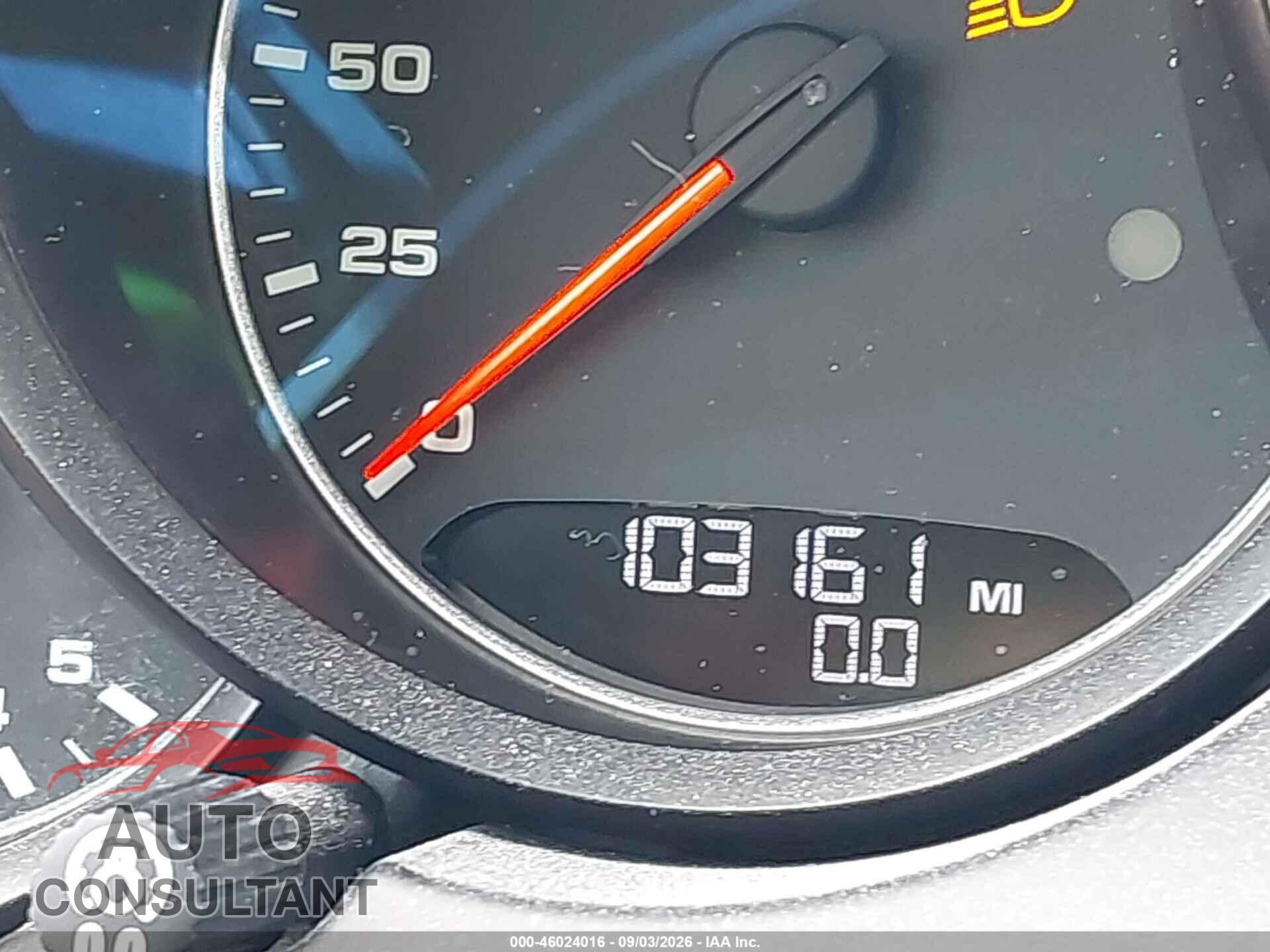 PORSCHE CAYENNE 2016 - WP1AA2A29GKA10892