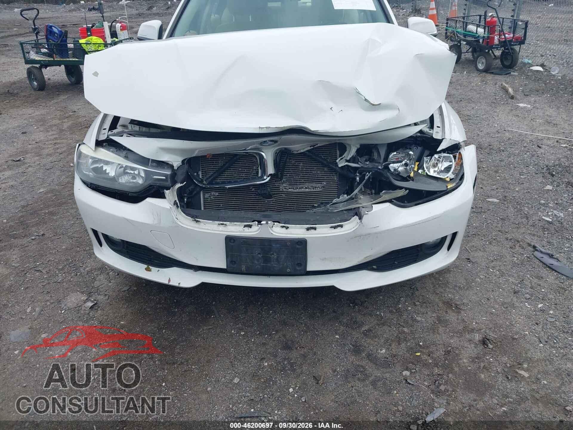 BMW 320I 2014 - WBA3C3C58EF984397