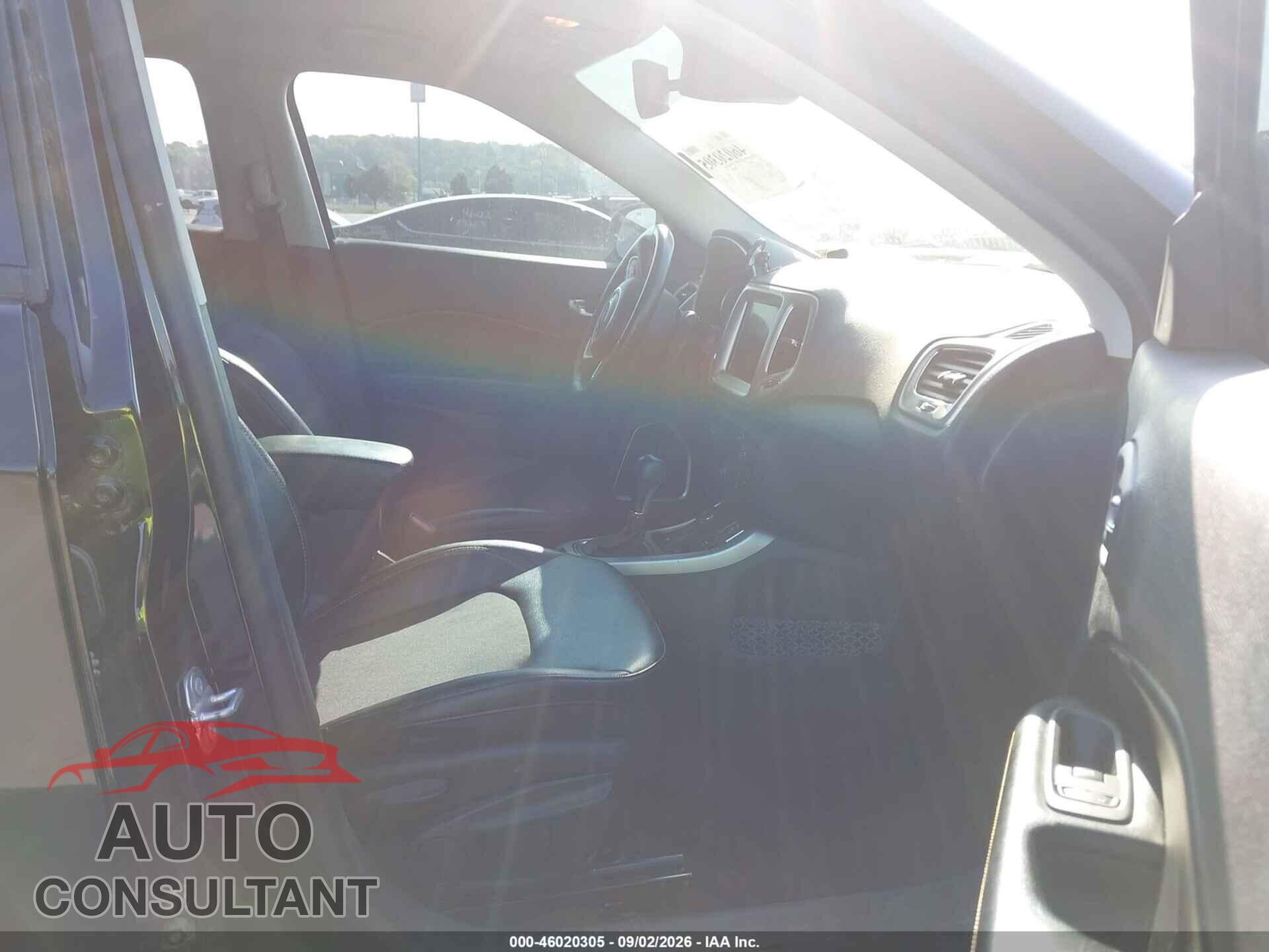 JEEP COMPASS 2019 - 3C4NJDBB2KT665836
