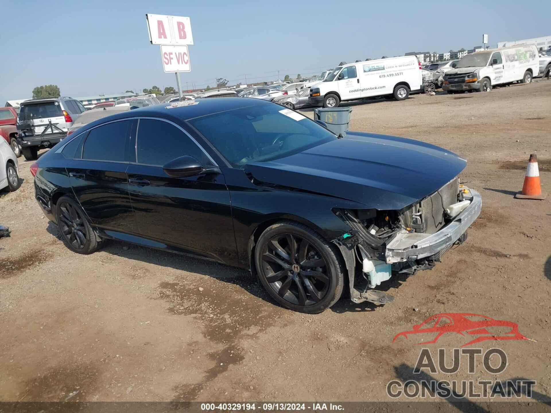 HONDA ACCORD 2018 - 1HGCV1F3XJA021571