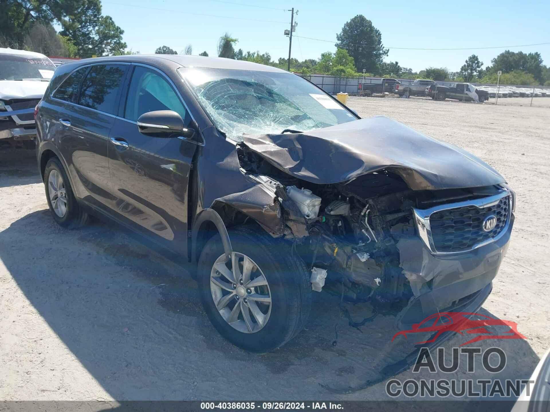 KIA SORENTO 2019 - 5XYPG4A5XKG559452