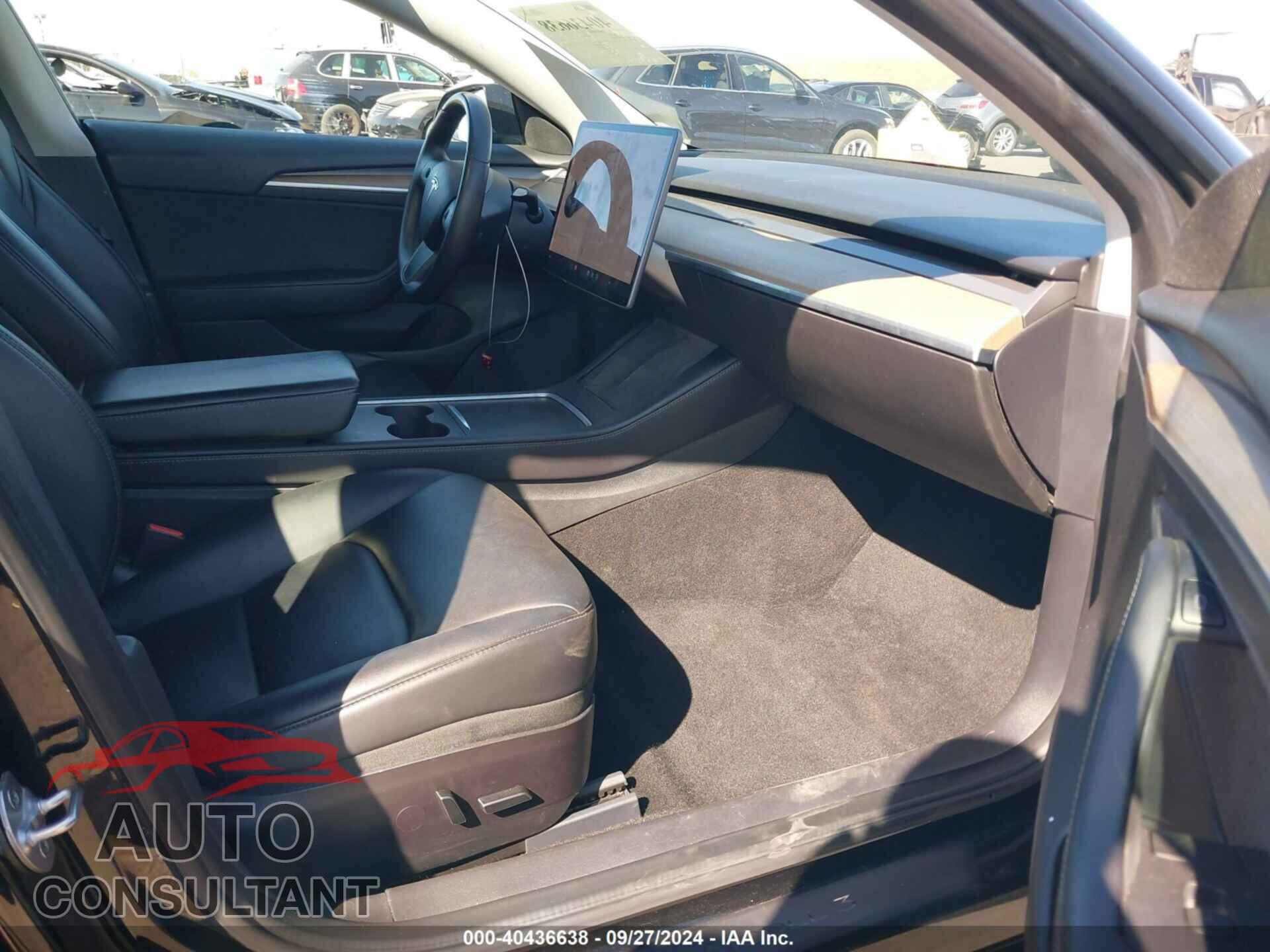 TESLA MODEL 3 2021 - 5YJ3E1EA0MF091865