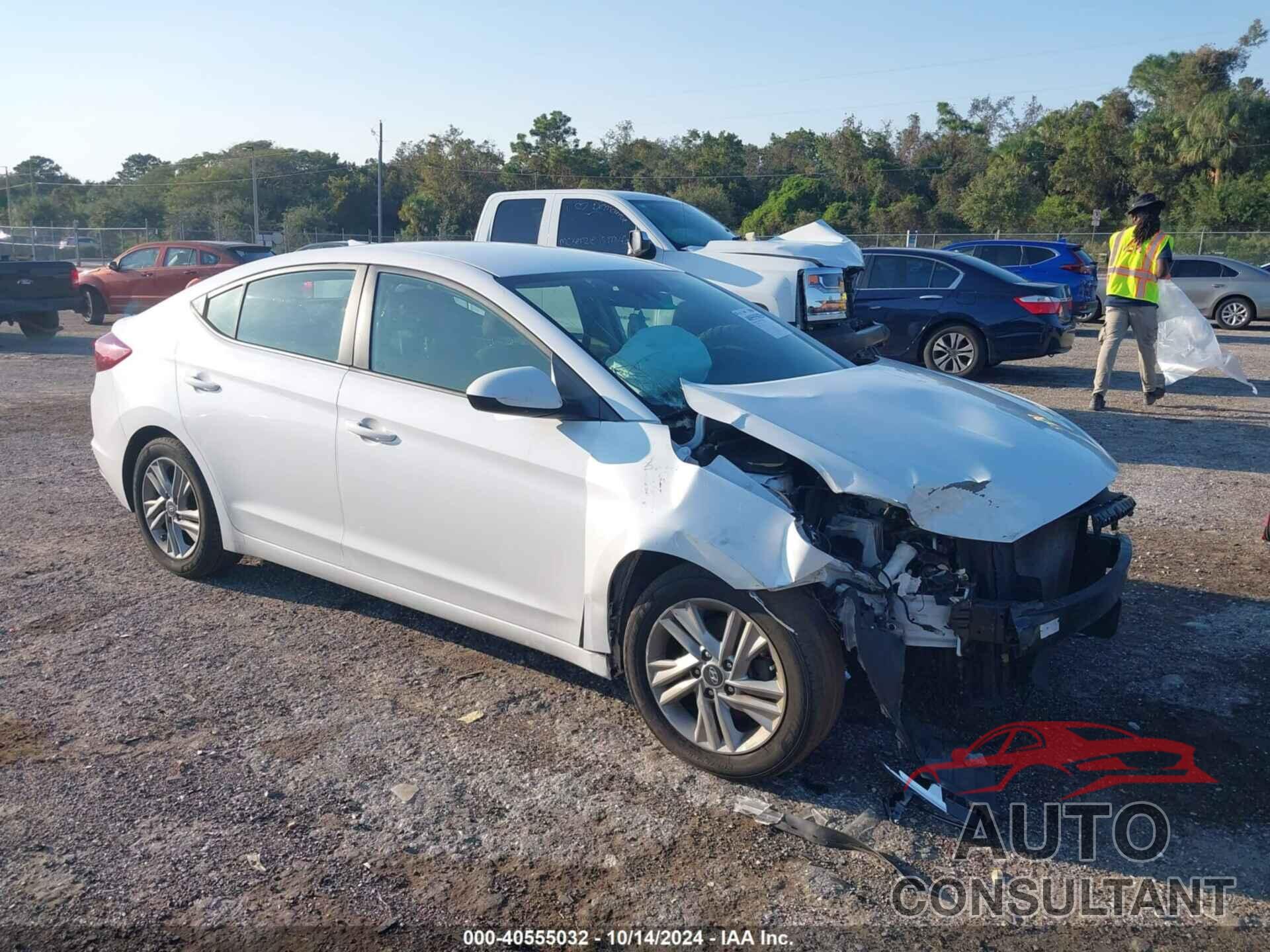 HYUNDAI ELANTRA 2020 - 5NPD84LF0LH555023