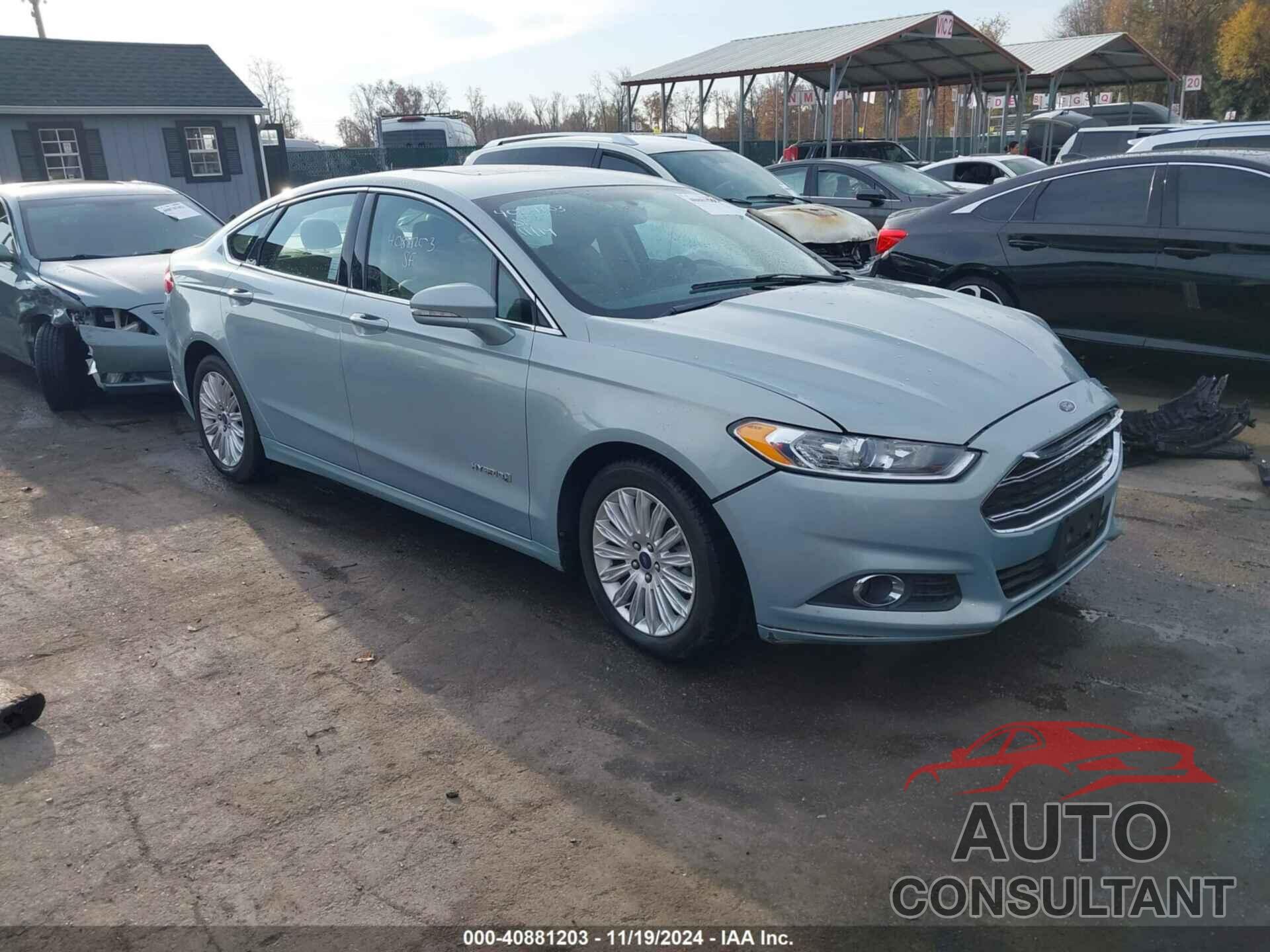 FORD FUSION HYBRID 2013 - 3FA6P0LU8DR302393