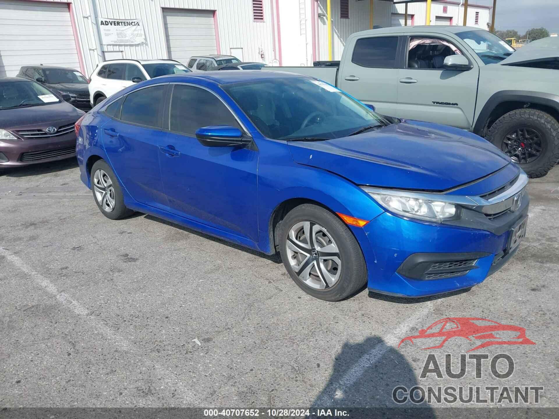 HONDA CIVIC 2018 - 2HGFC2F54JH519437