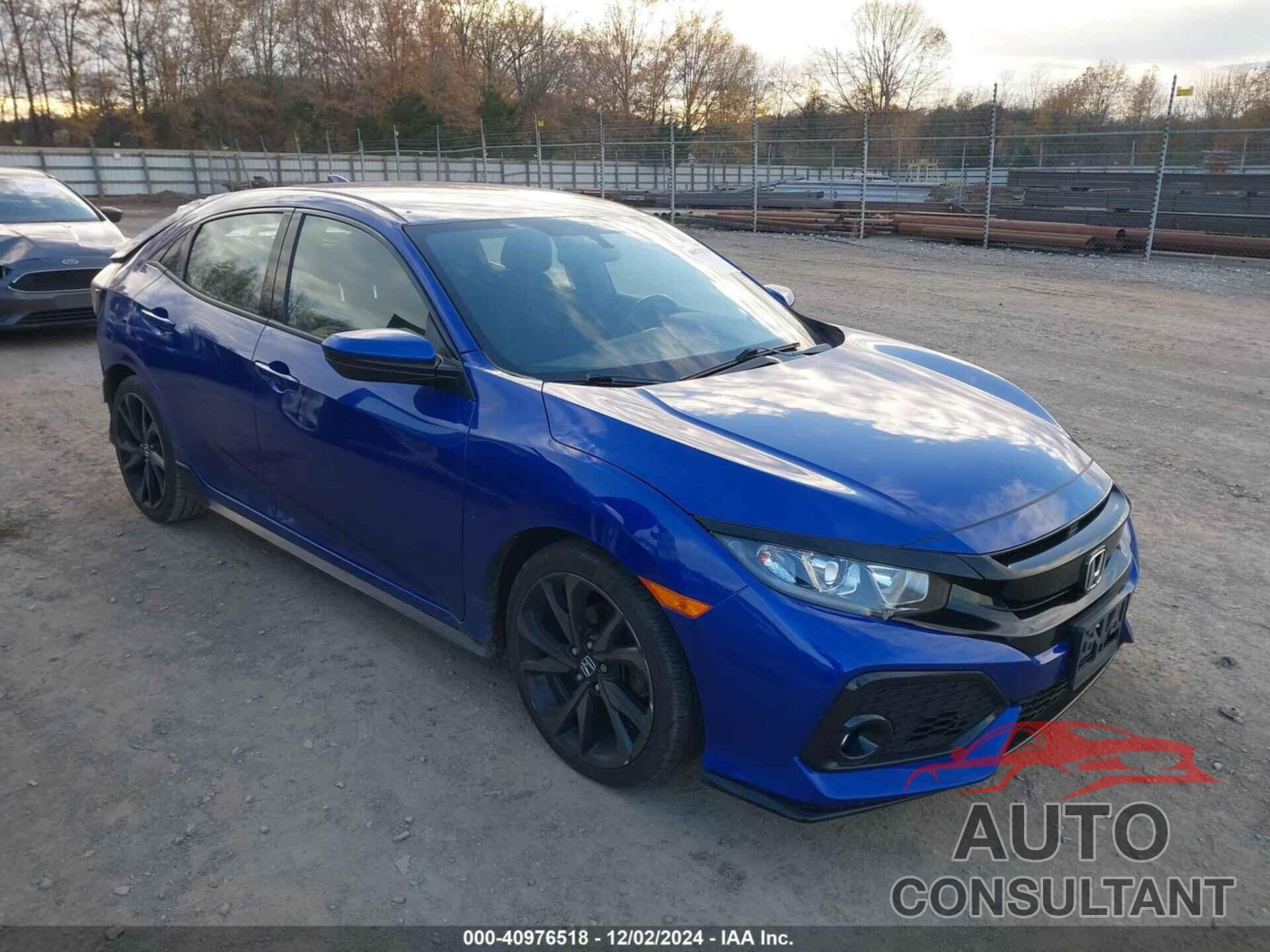 HONDA CIVIC 2018 - SHHFK7H40JU413655