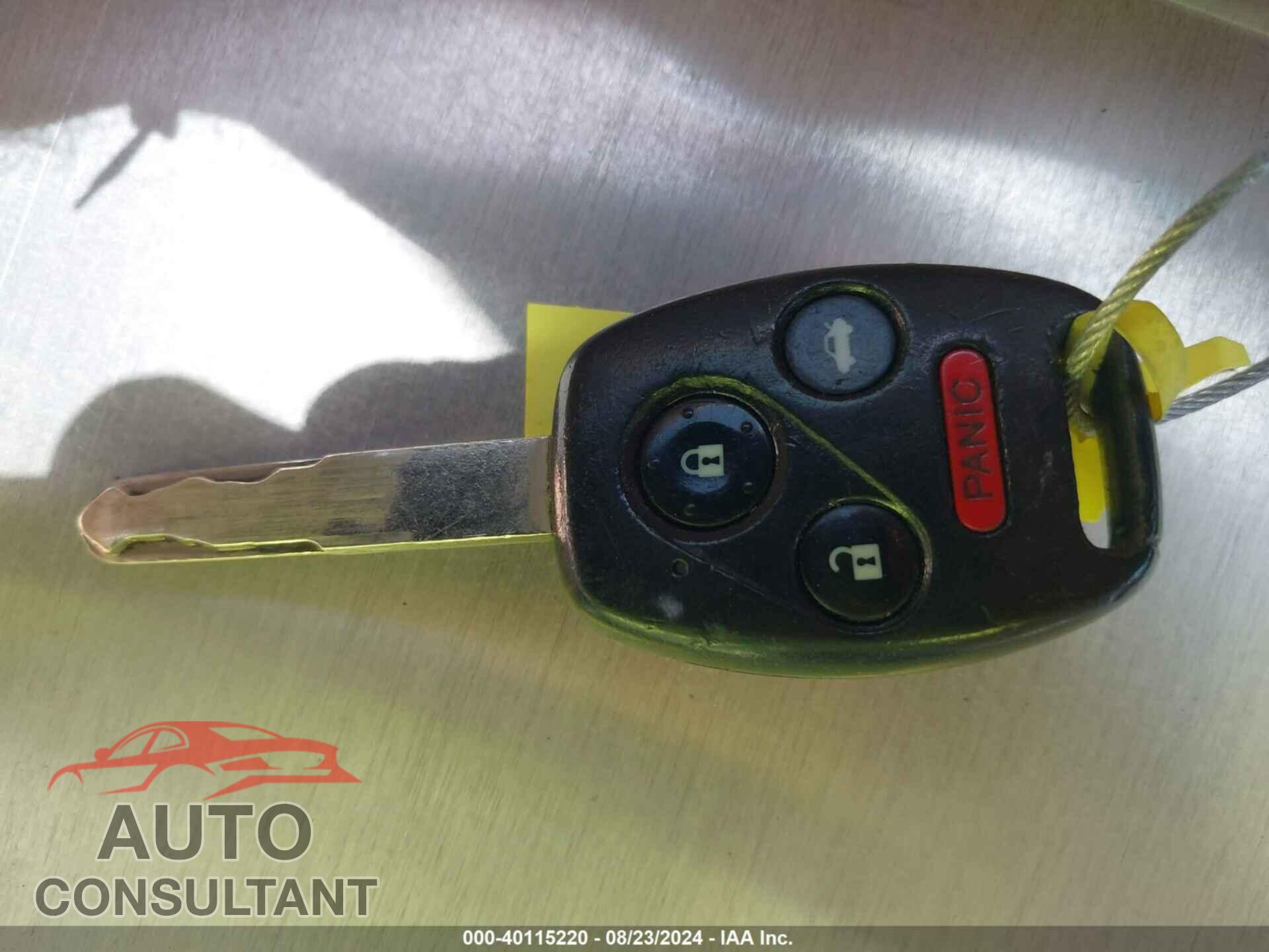 HONDA CIVIC 2012 - 2HGFB2F54CH588151