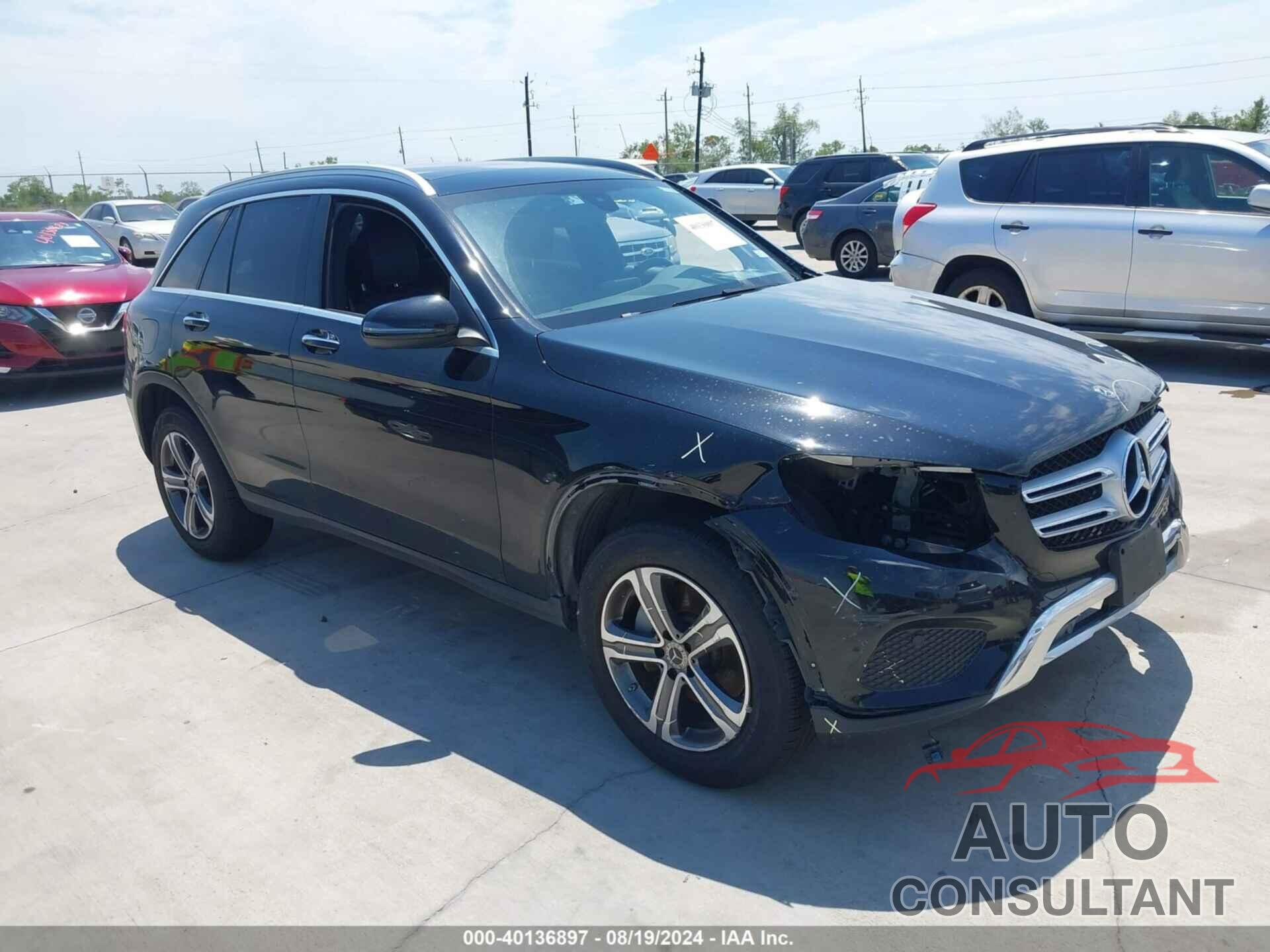 MERCEDES-BENZ GLC 300 2019 - WDC0G4JB7KV172965