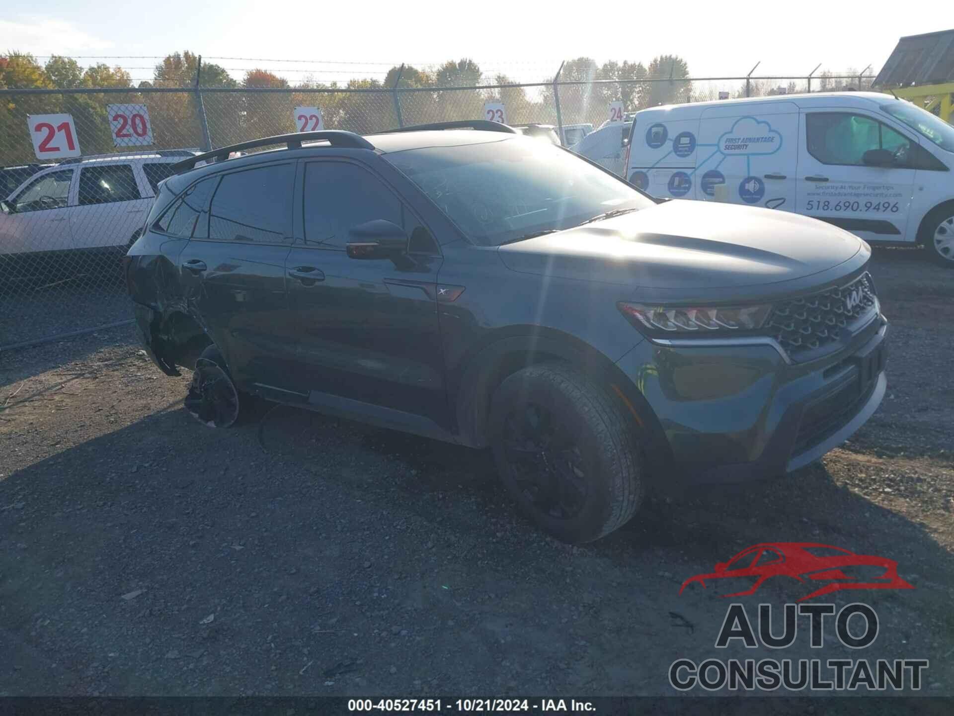 KIA SORENTO 2023 - 5XYRLDLC0PG232405